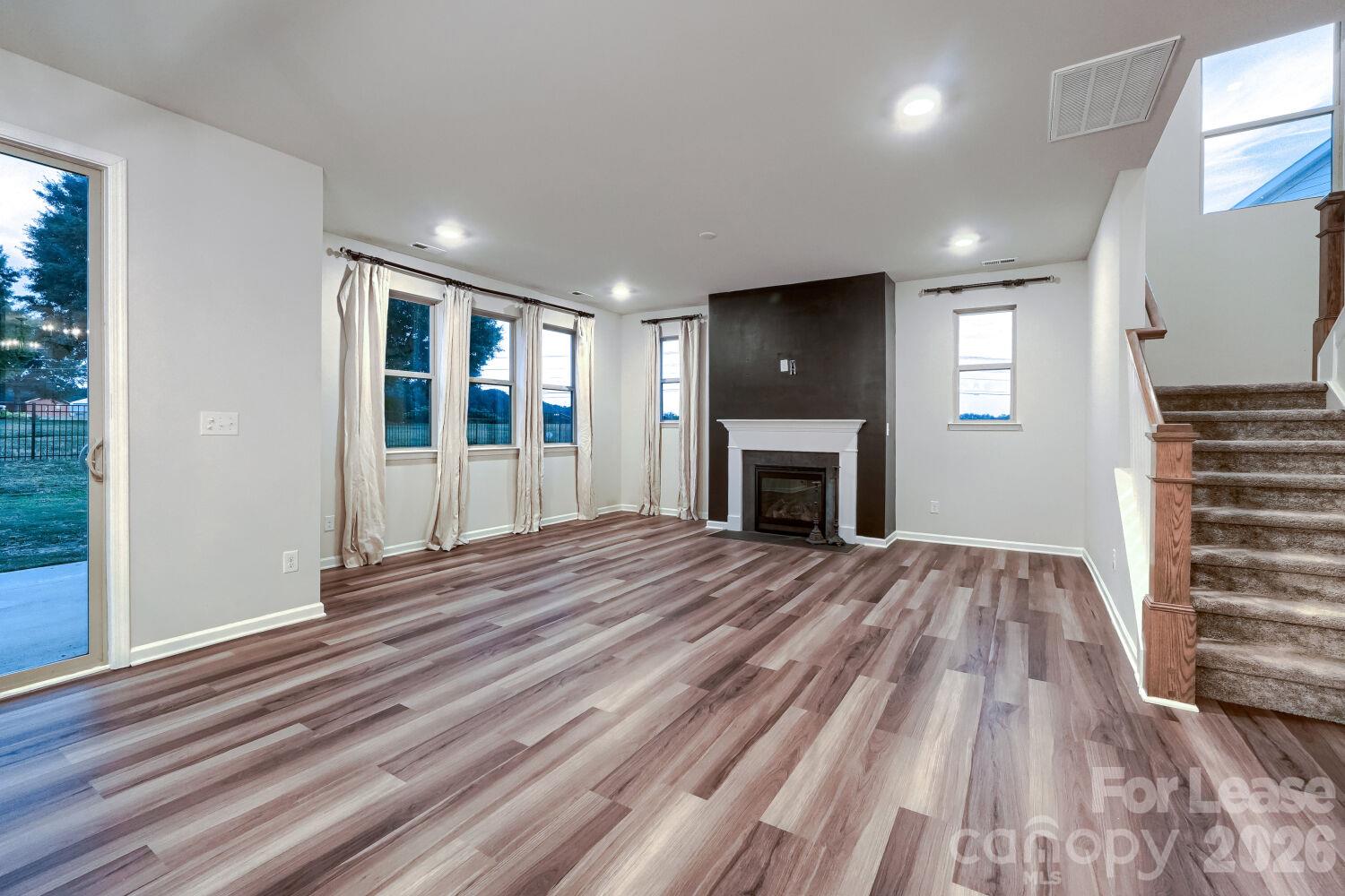 Single Family Residence at 1003 Yearden Lane, Monroe, photo 8 of 29