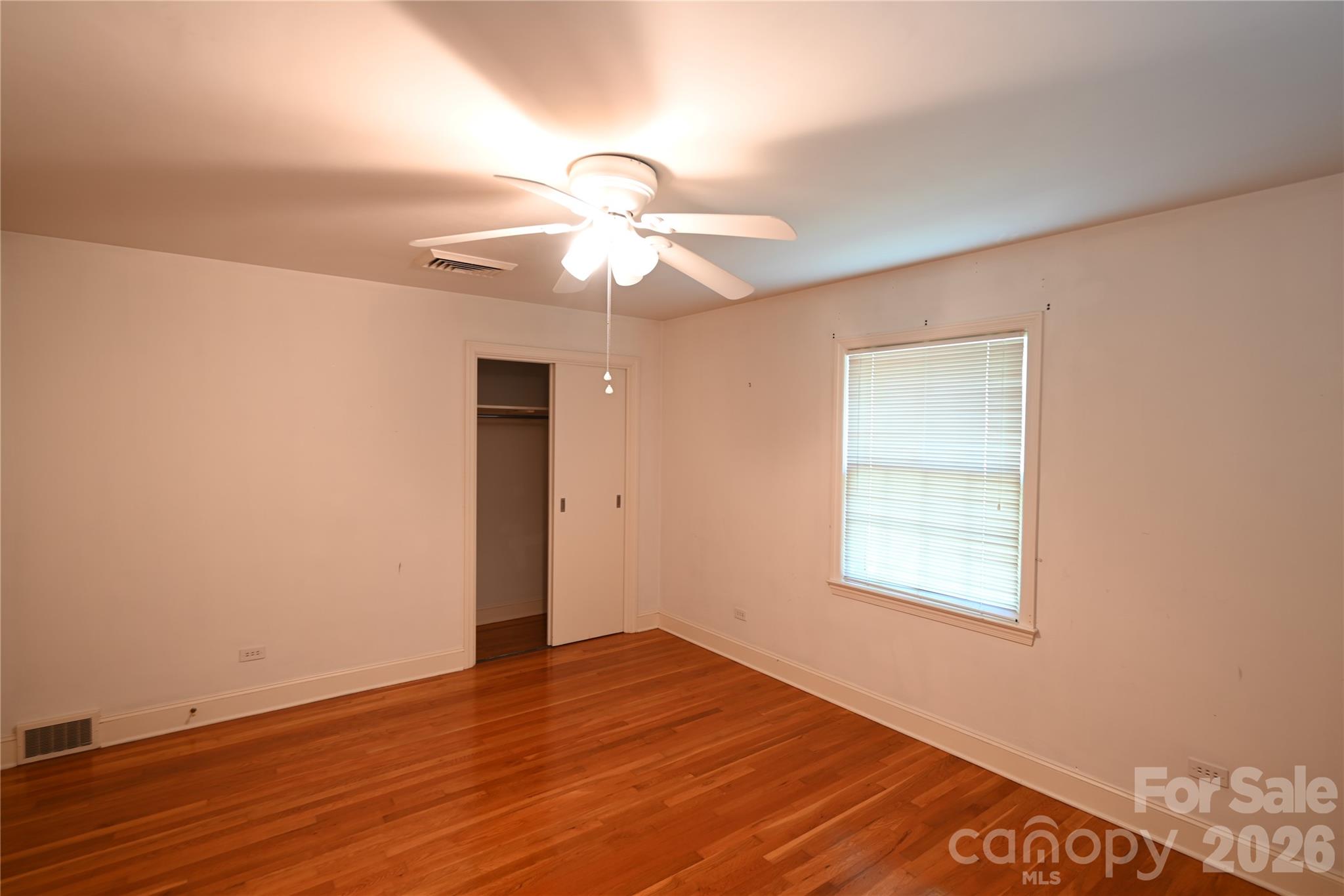 Upper level bedroom 3 - 1308 Laurel Street NE, Valdese