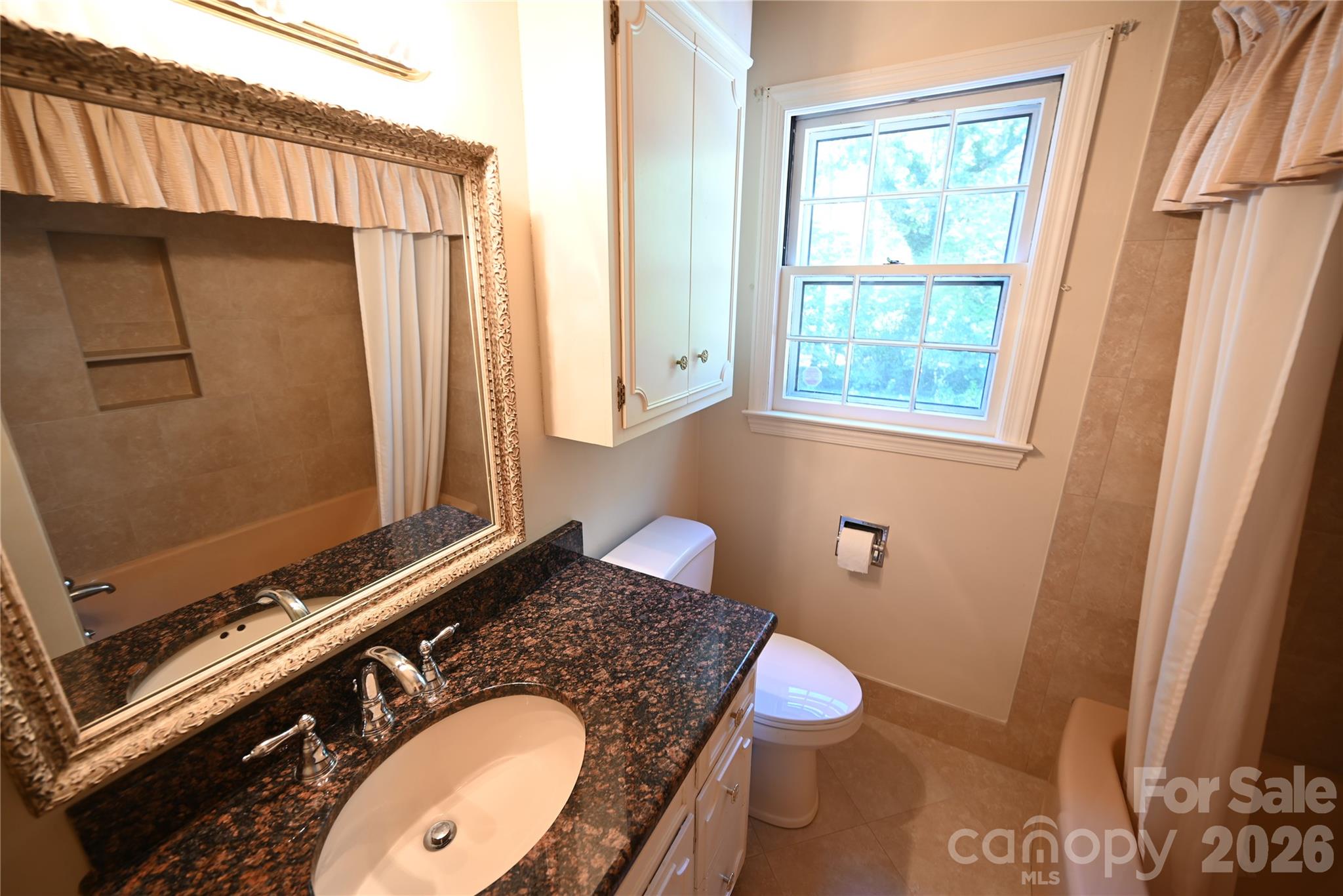 Full bath upper level - 1308 Laurel Street NE, Valdese