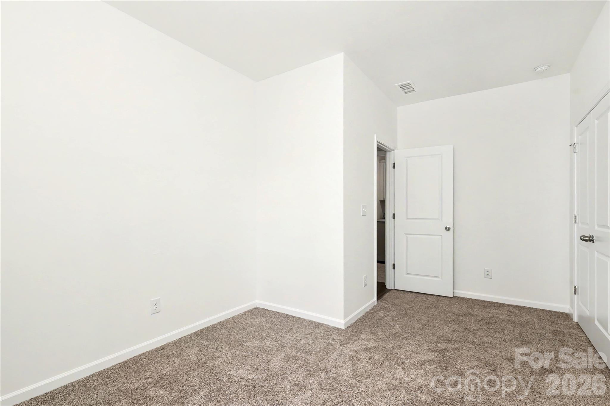 Single Family Residence at 7420 Tullamore Glen Drive, Huntersville, photo 27 of 41