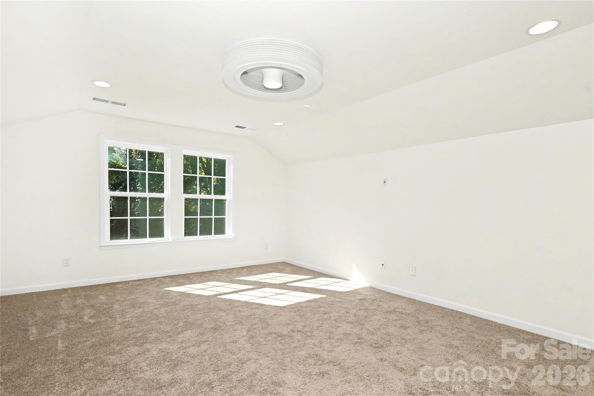 Single Family Residence at 7420 Tullamore Glen Drive, Huntersville, photo 34 of 41