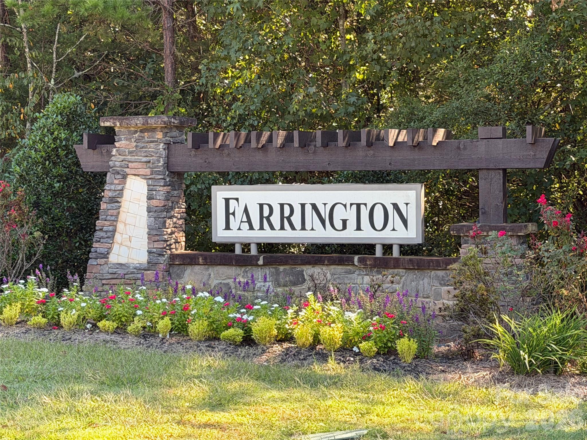 Single Family Residence at 7420 Tullamore Glen Drive, Huntersville, photo 37 of 41
