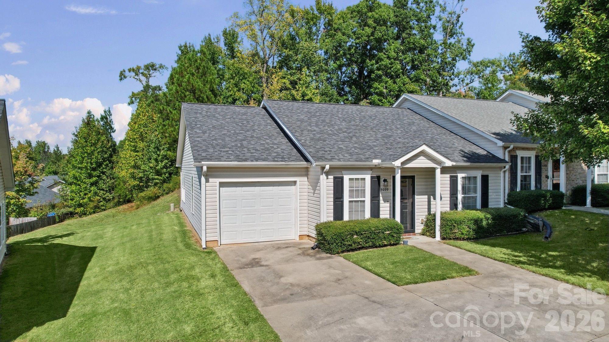 Townhouse at 3099 Trimble Circle NW, Concord, photo 4 of 31