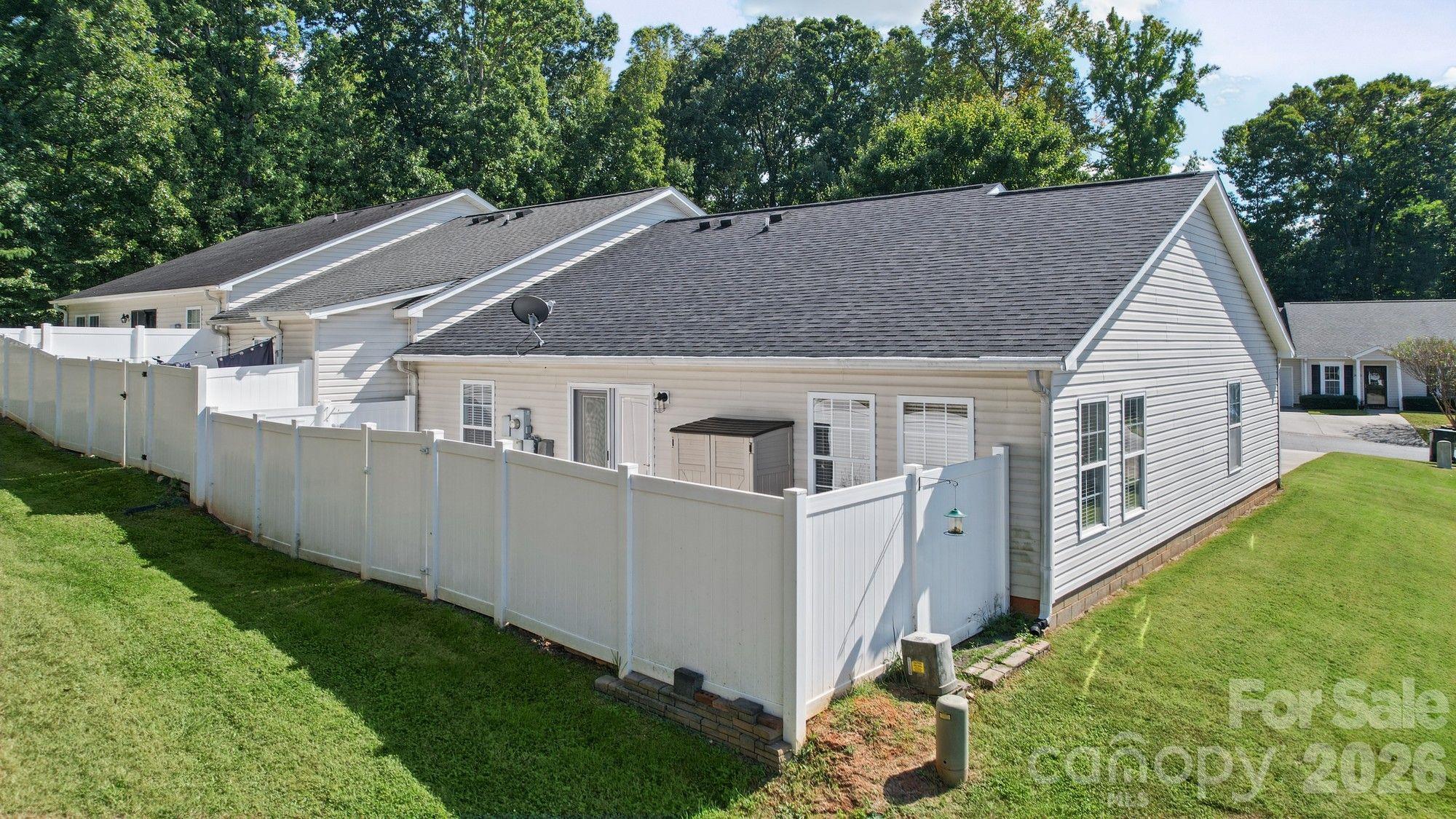 Townhouse at 3099 Trimble Circle NW, Concord, photo 5 of 31