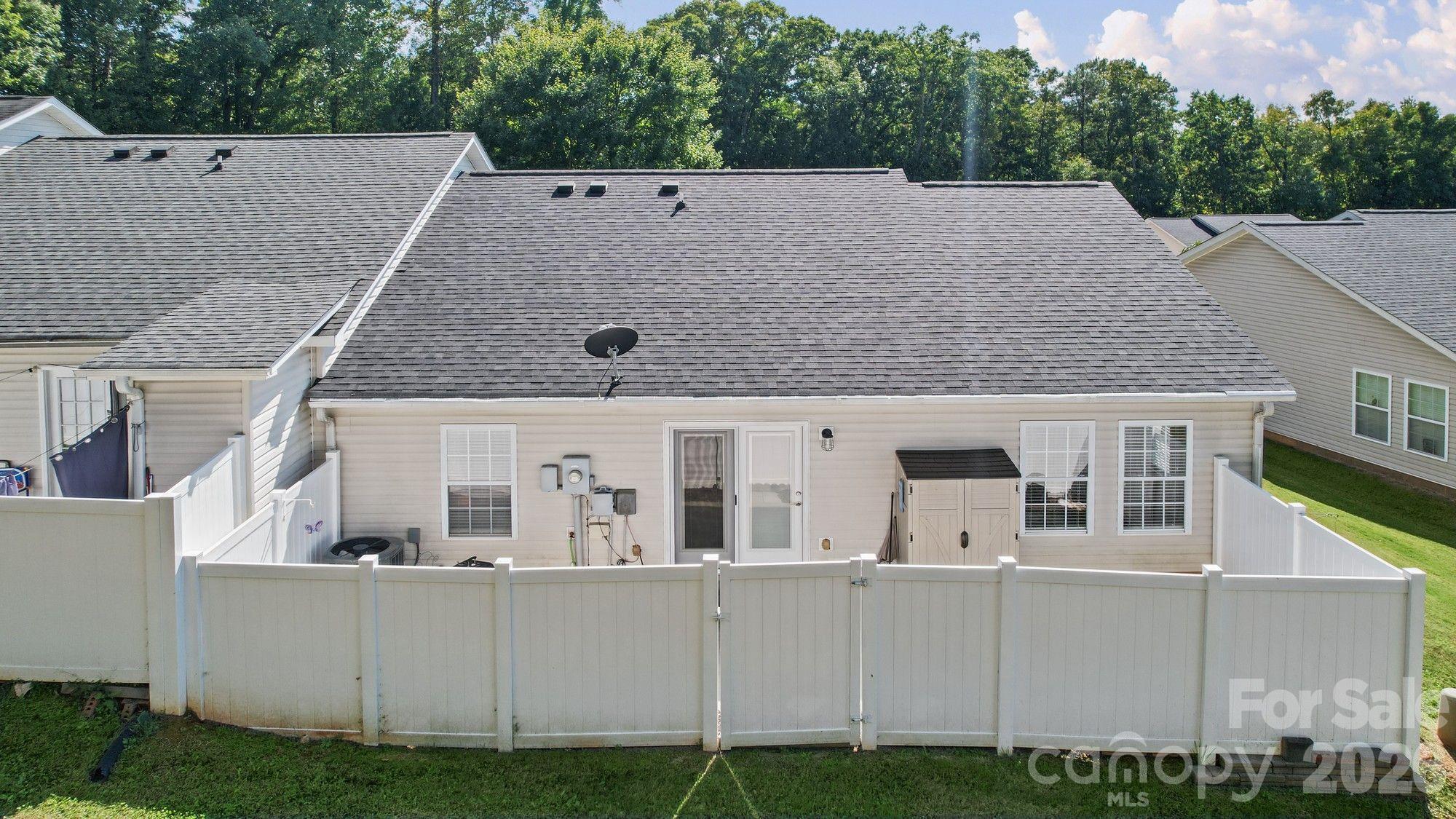Townhouse at 3099 Trimble Circle NW, Concord, photo 7 of 31