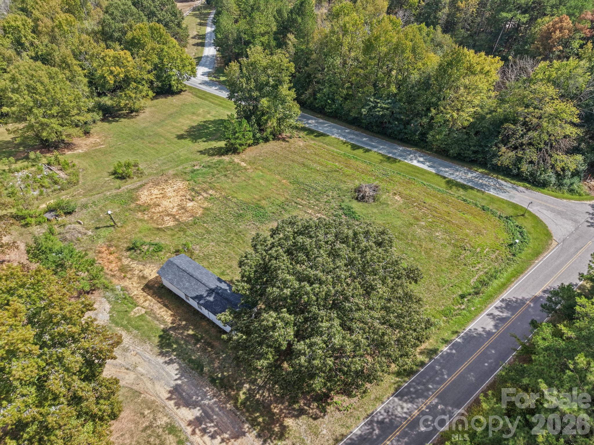 Lot at 4906 Tom Starnes Road, Waxhaw, photo 2 of 7