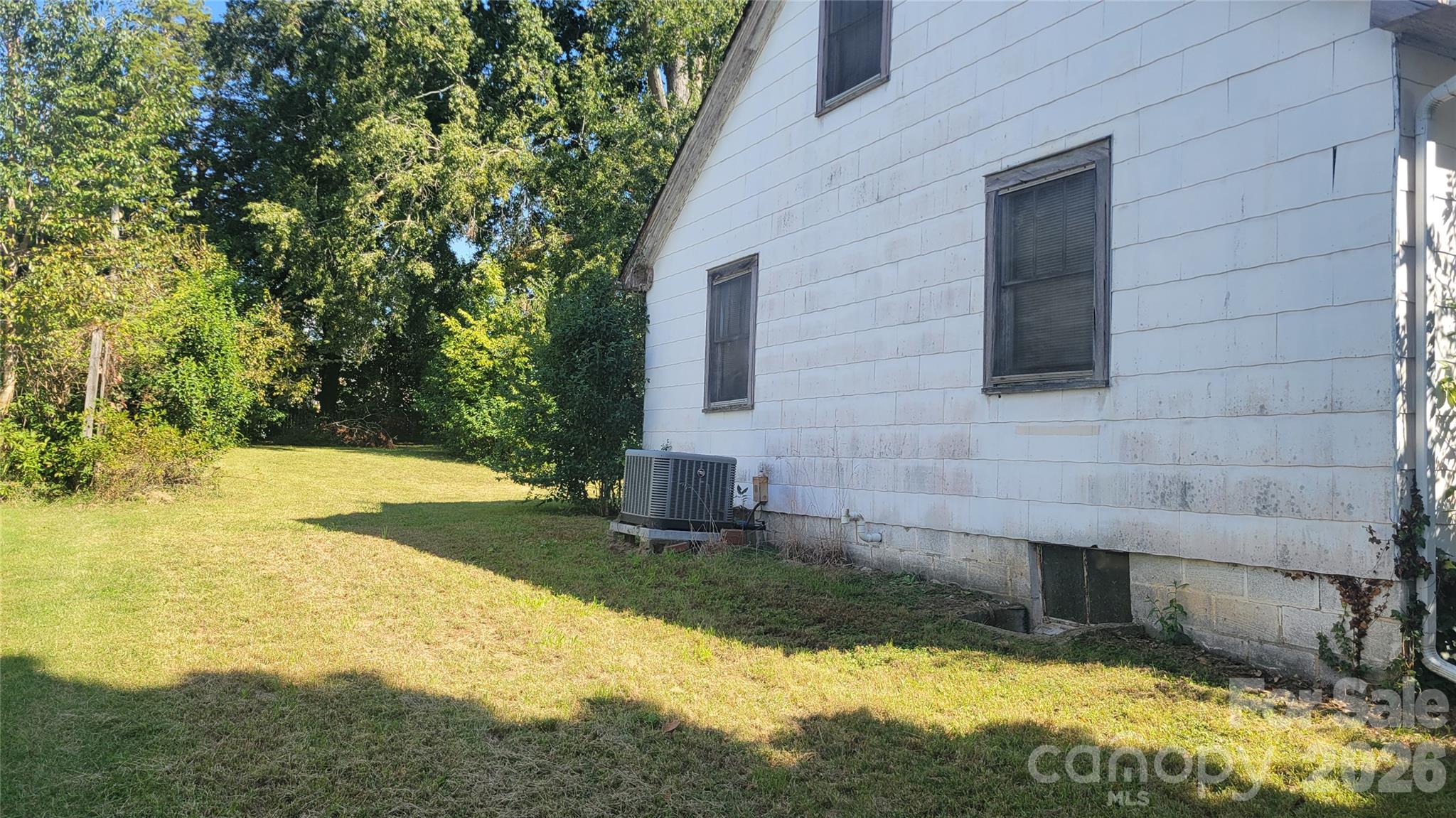 Single Family Residence at 310 N Government Street, Lincolnton, photo 6 of 8