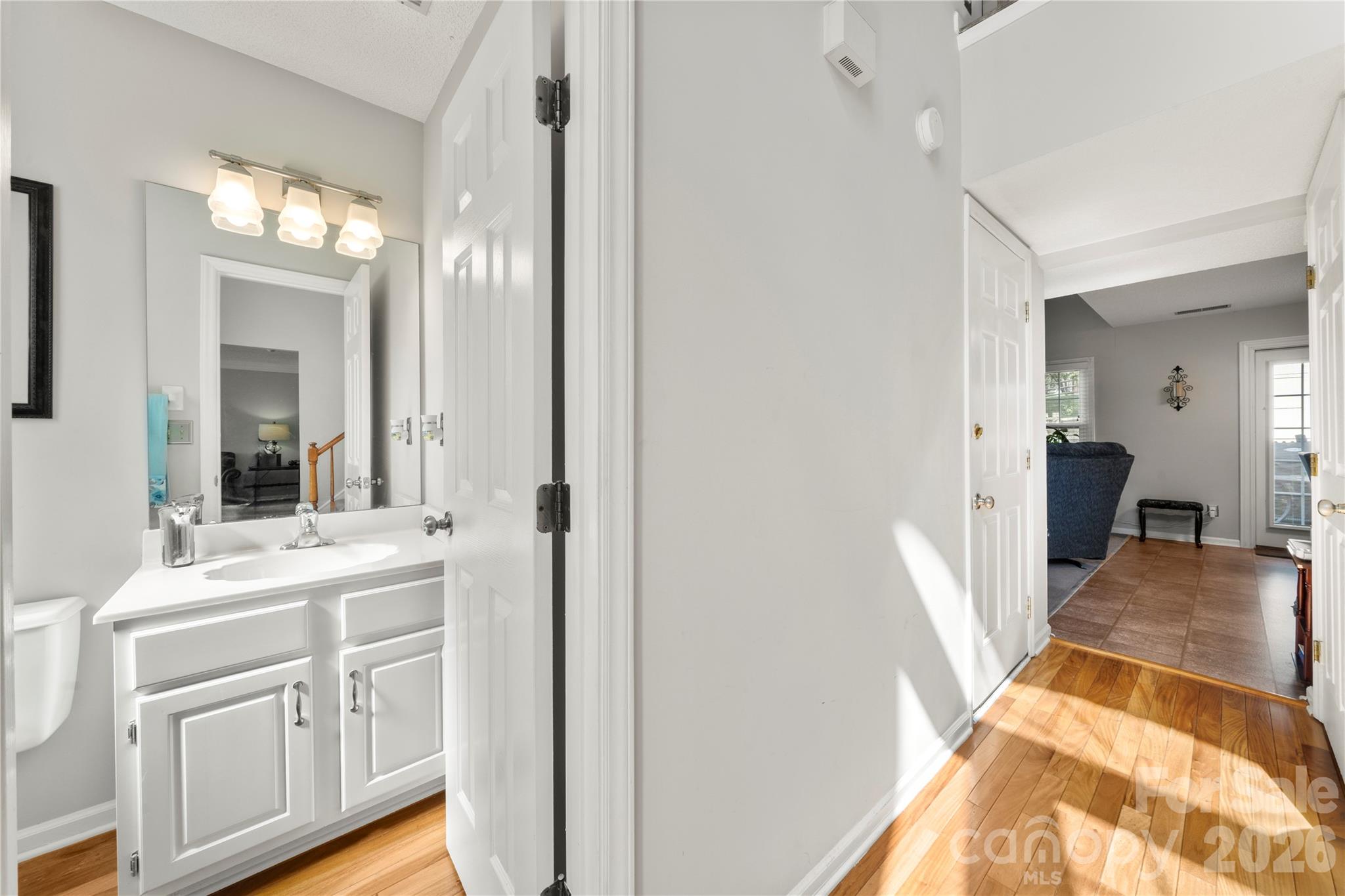 Single Family Residence at 421 Halliwell Street, Charlotte, photo 26 of 41