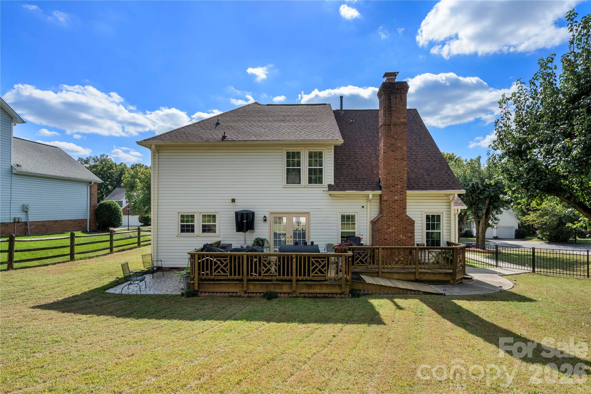 Single Family Residence at 421 Halliwell Street, Charlotte, photo 39 of 41