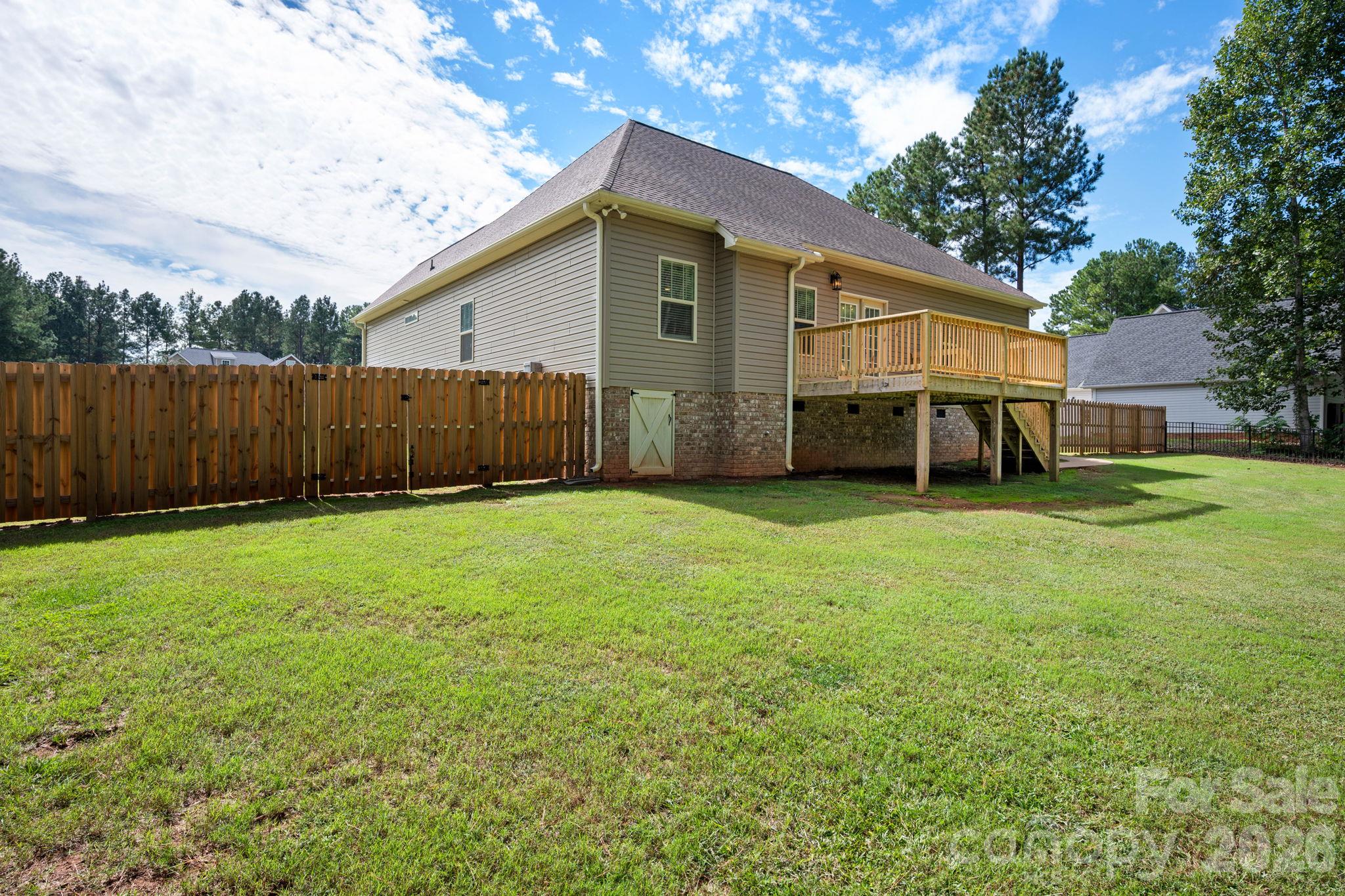 Single Family Residence at 607 Zelkova Street, York, photo 35 of 48