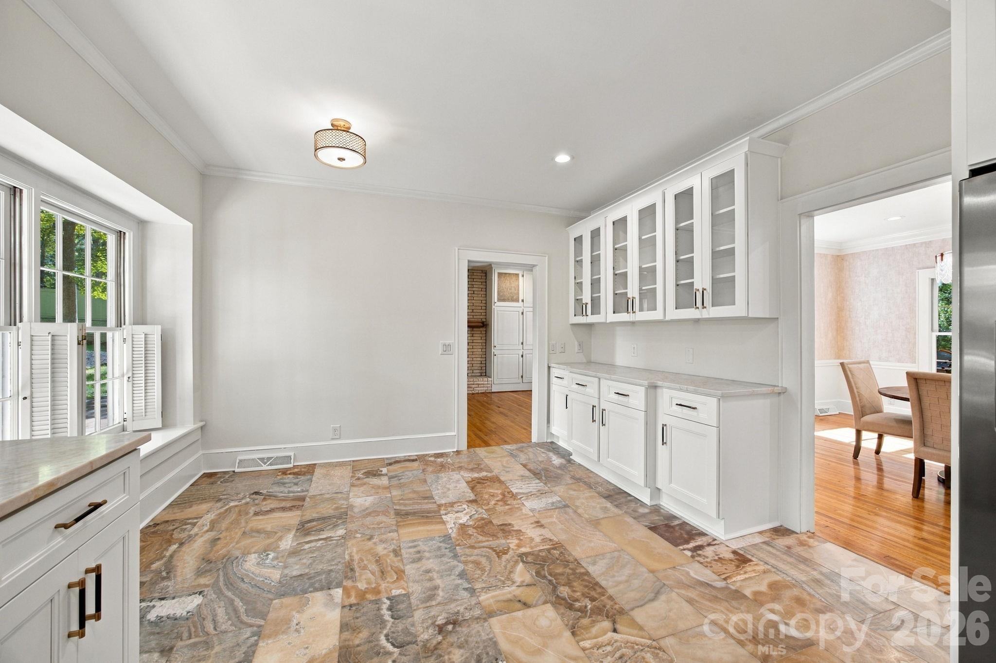 Single Family Residence at 321 Camelot Drive, Salisbury, photo 25 of 45