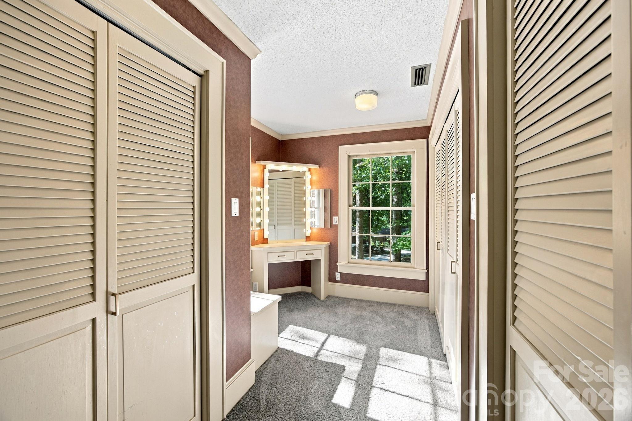 Single Family Residence at 321 Camelot Drive, Salisbury, photo 35 of 45