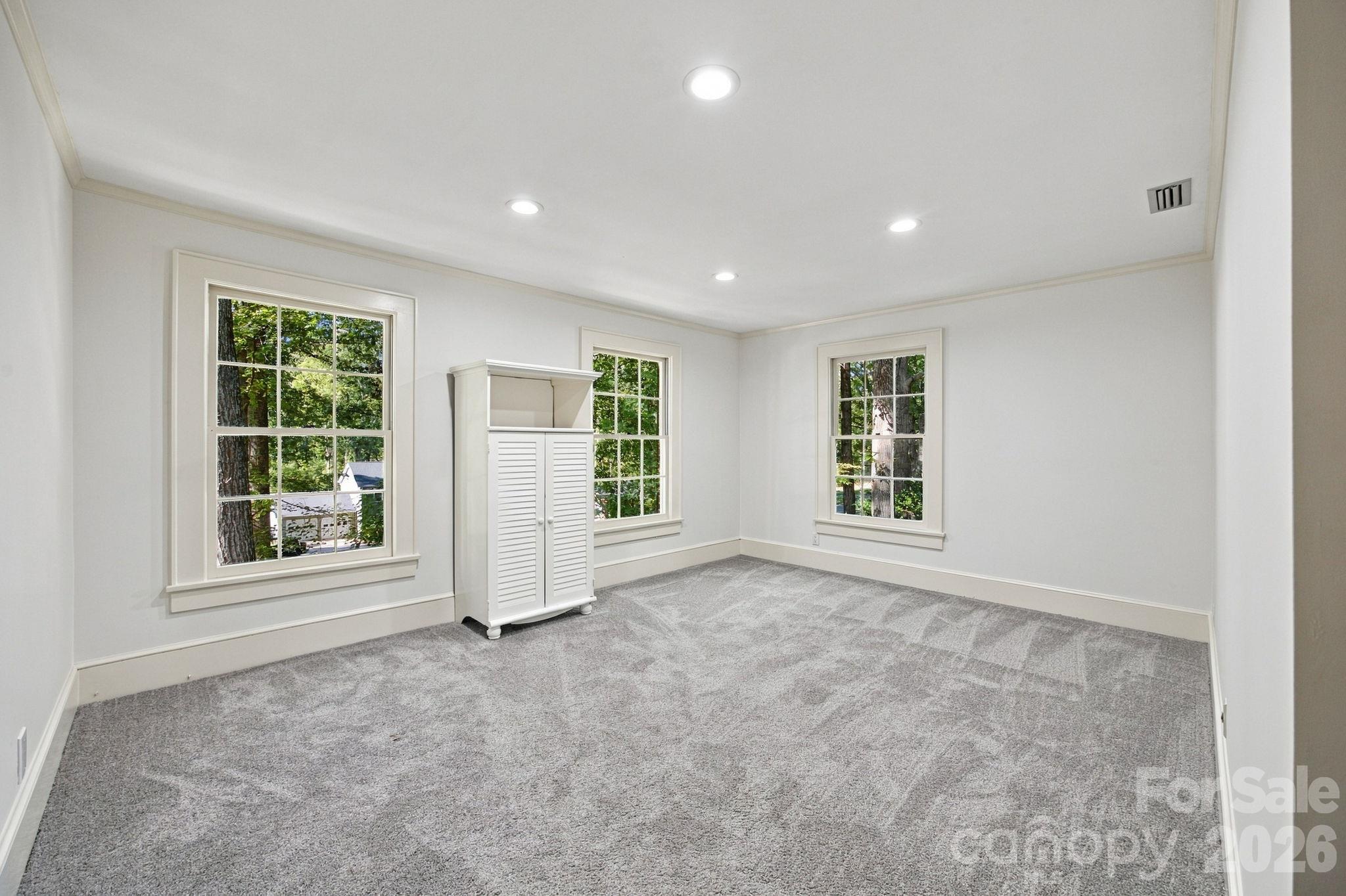 Single Family Residence at 321 Camelot Drive, Salisbury, photo 38 of 45