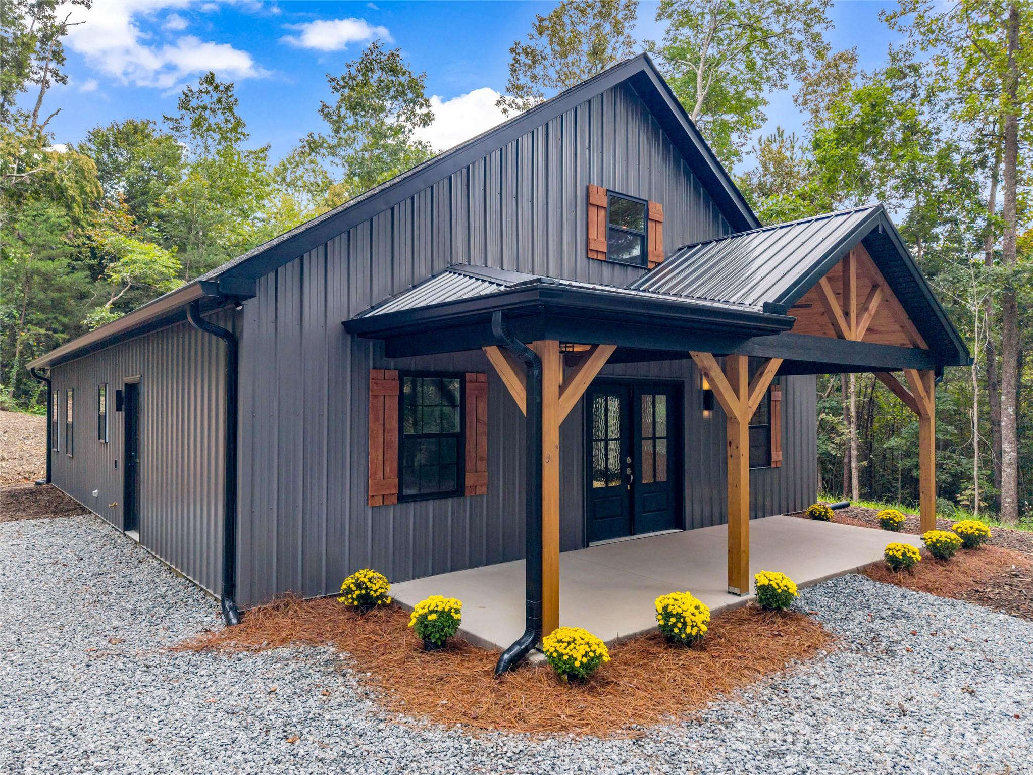Single Family Residence at 2718 Cove Road, Rutherfordton, photo 7 of 32