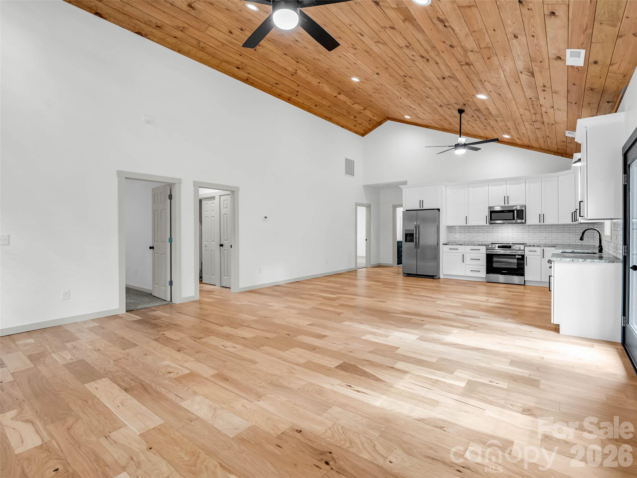 Single Family Residence at 2718 Cove Road, Rutherfordton, photo 13 of 32