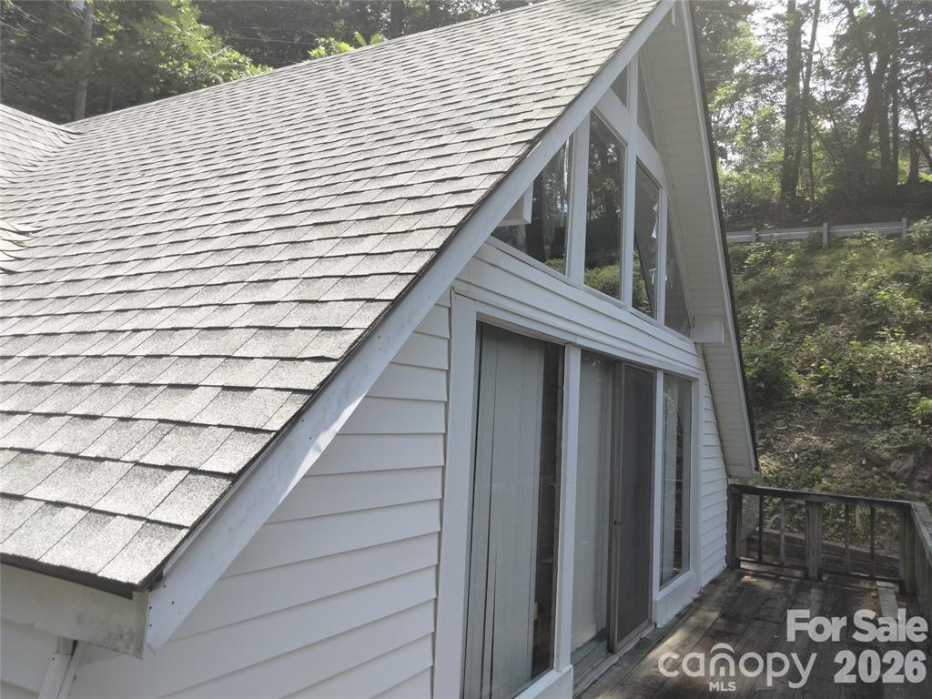 Single Family Residence at 127 Rock Crest Cove, Lake Lure, photo 12 of 14