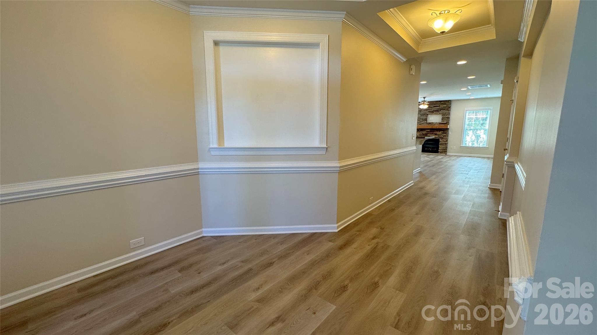 Single Family Residence at 13926 Tilesford Lane, Huntersville, photo 2 of 24
