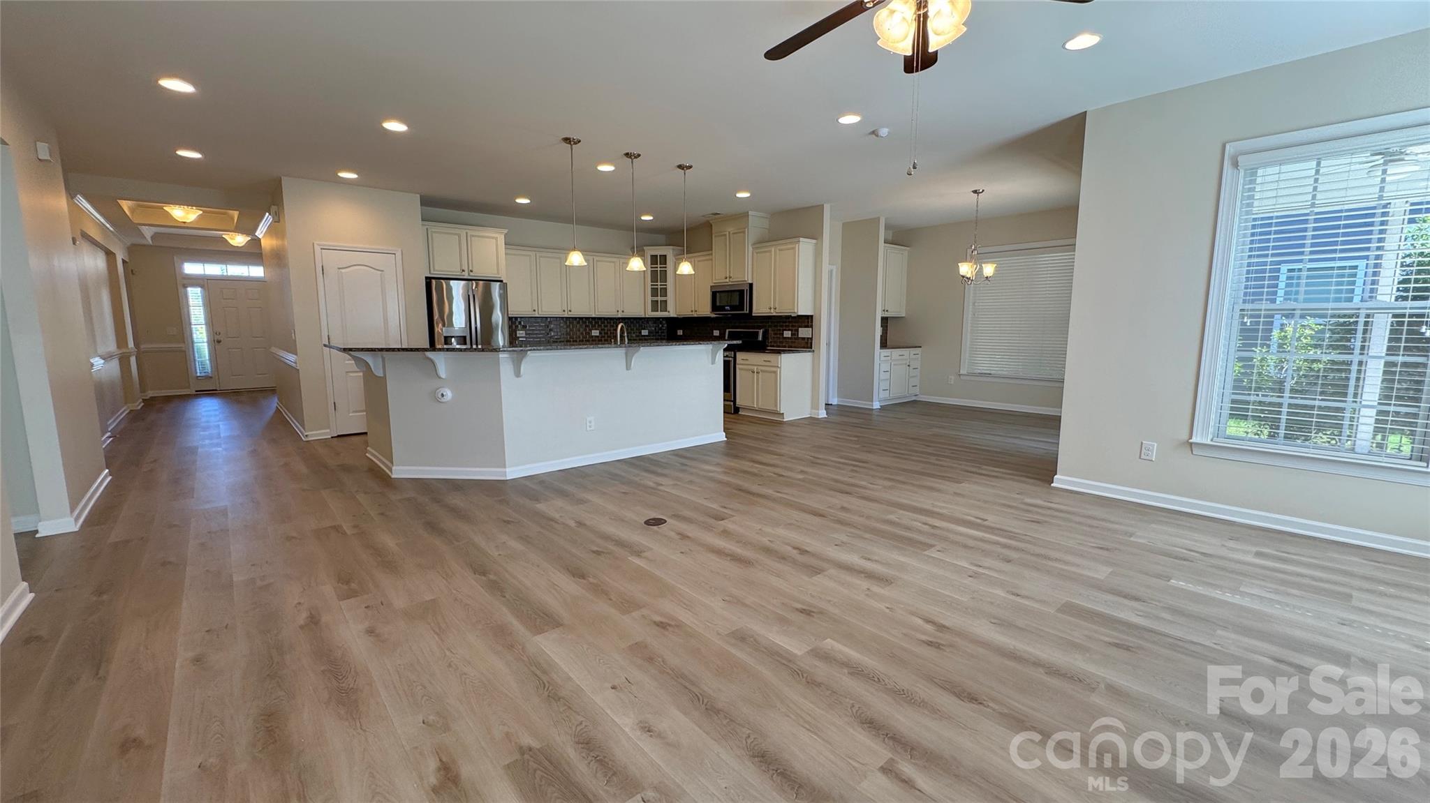 Single Family Residence at 13926 Tilesford Lane, Huntersville, photo 8 of 24