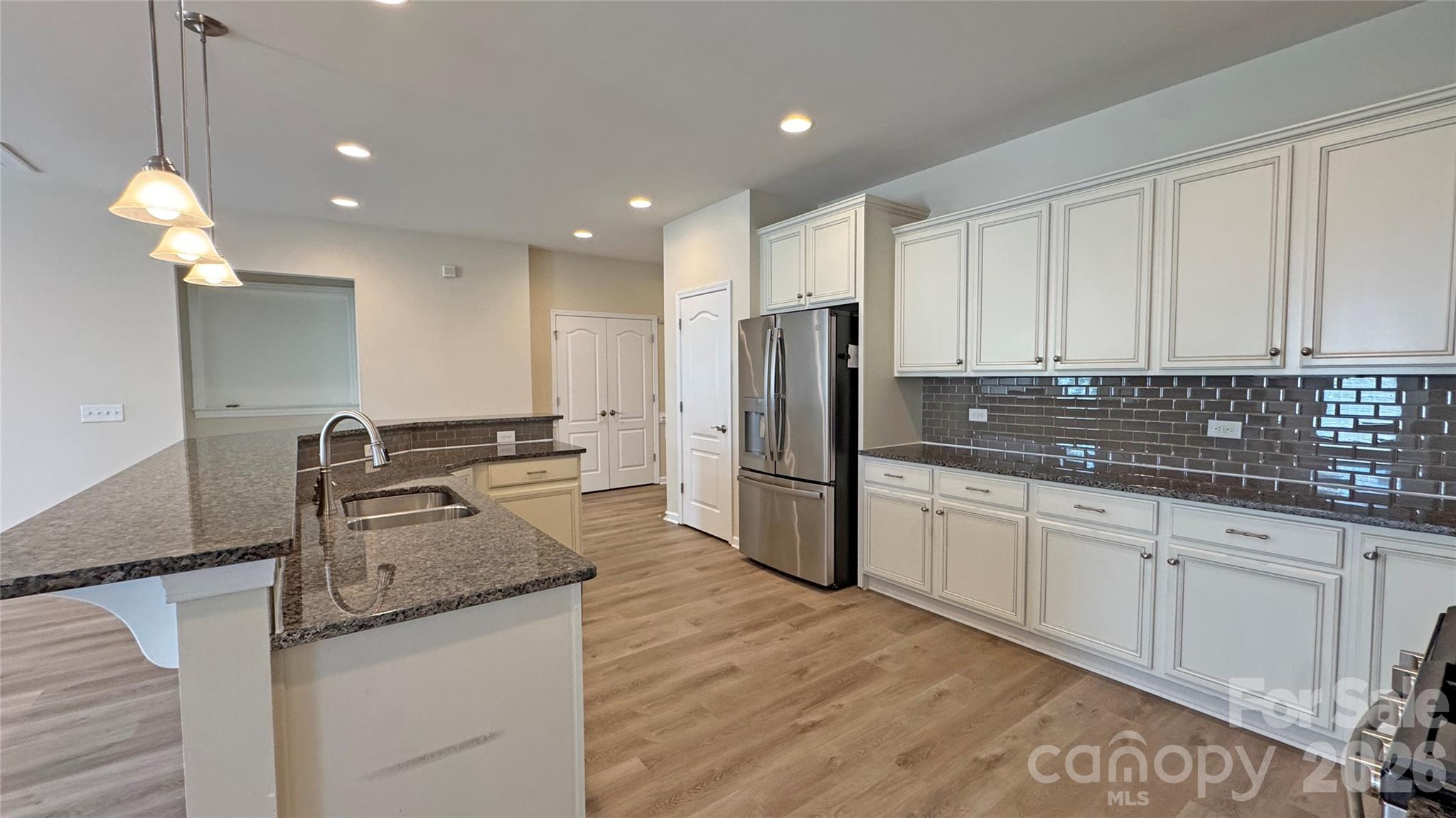 Single Family Residence at 13926 Tilesford Lane, Huntersville, photo 12 of 24