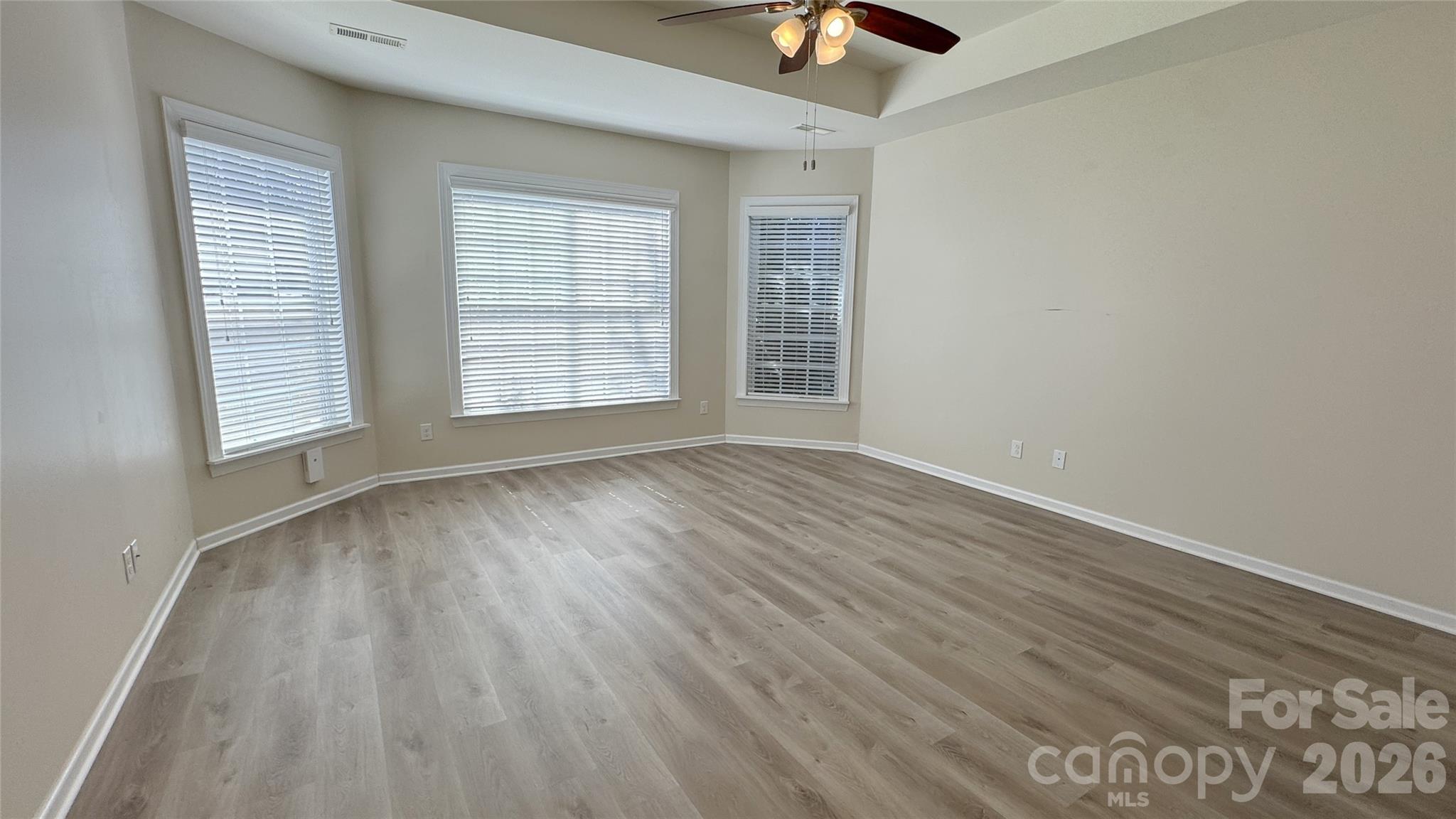 Single Family Residence at 13926 Tilesford Lane, Huntersville, photo 15 of 24