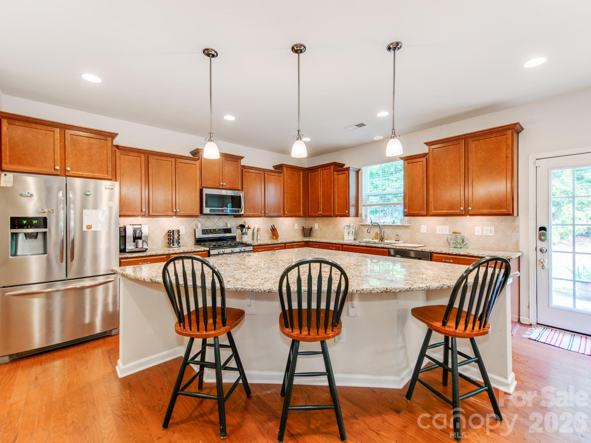 Single Family Residence at 4856 Pepper Drive, Harrisburg, photo 5 of 30