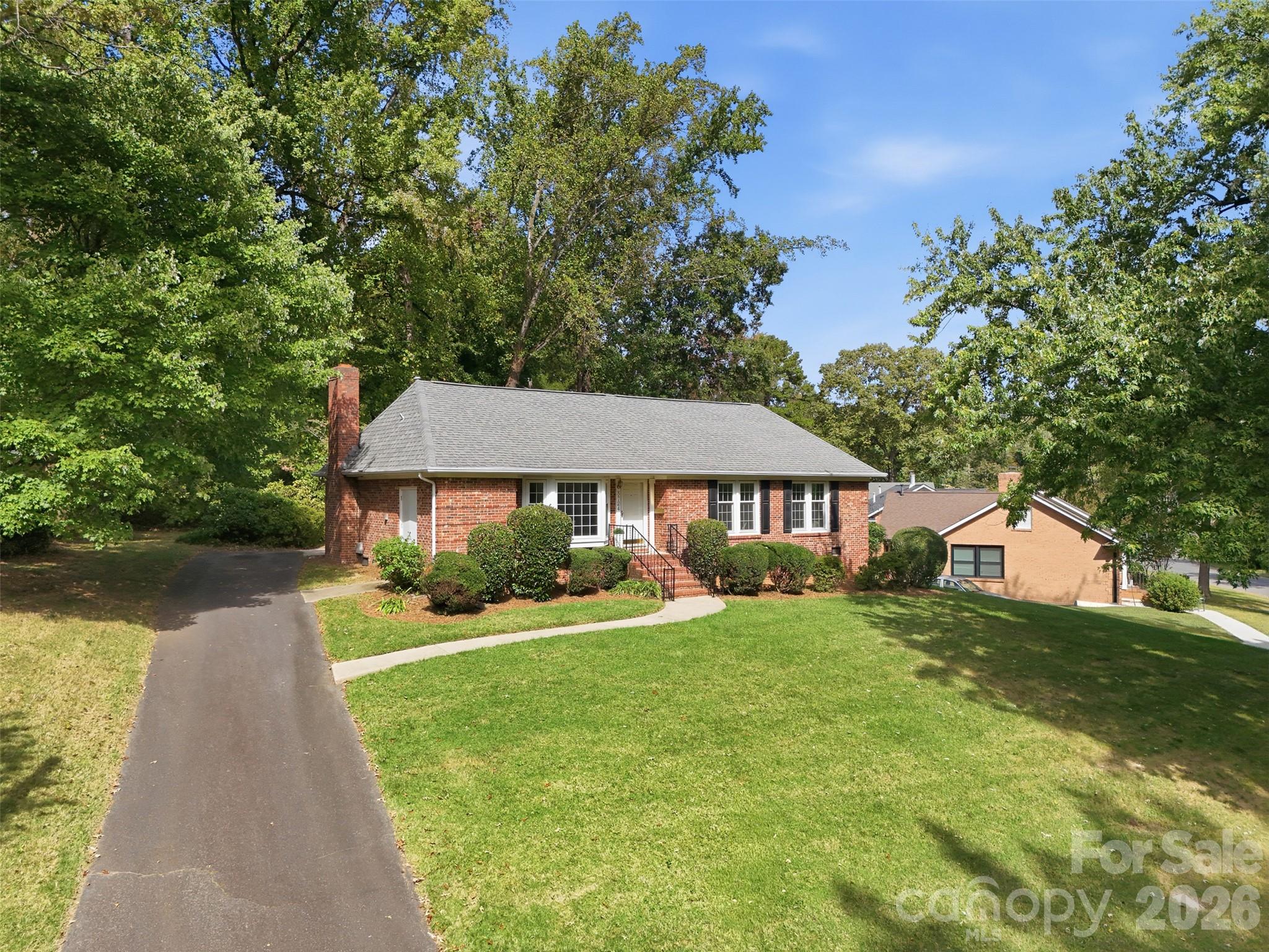 Beautiful Tree Lined Street - 5724 Telfair Road, Charlotte