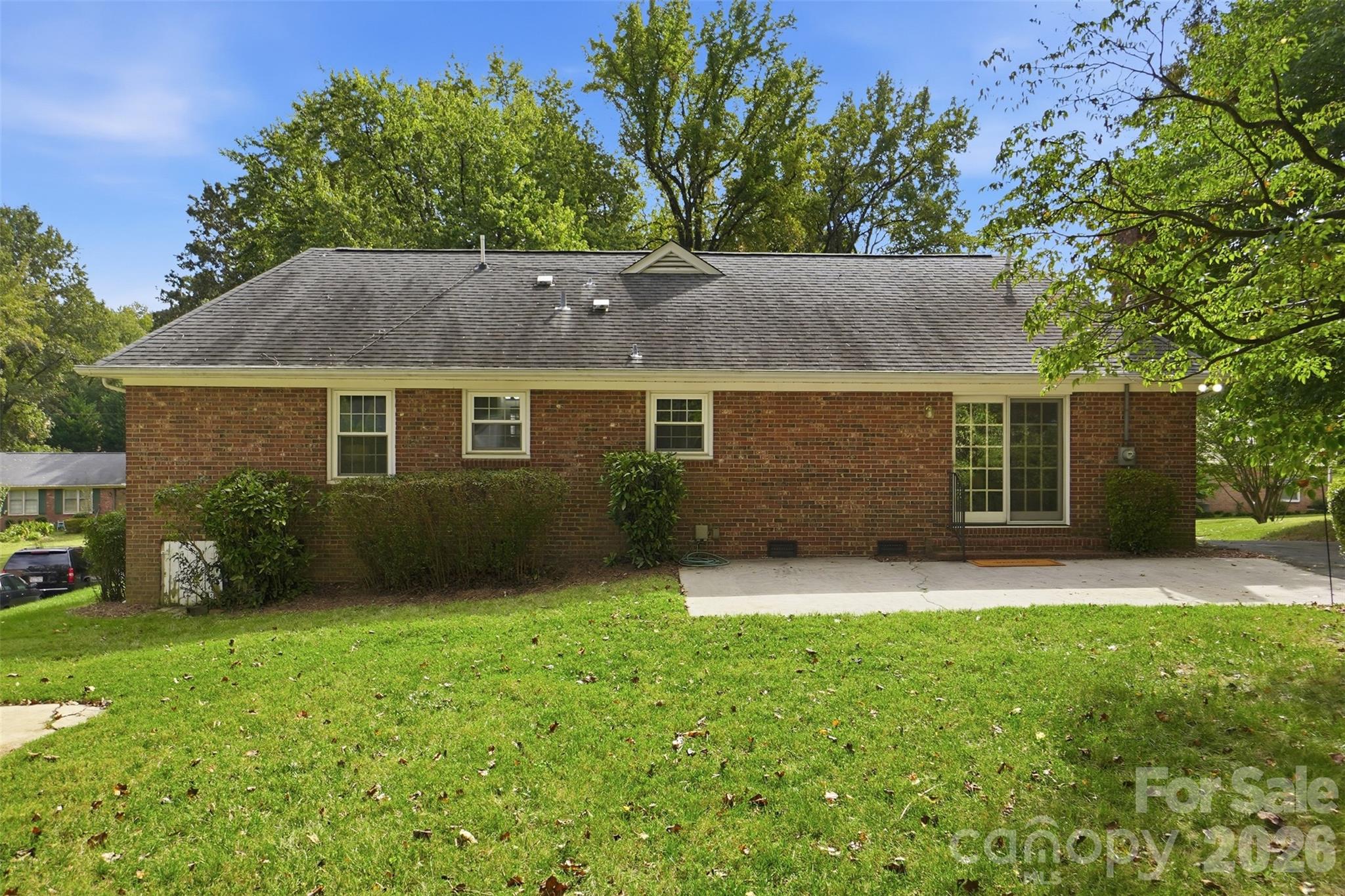 Patio off the family room for entertaining guests - 5724 Telfair Road, Charlotte