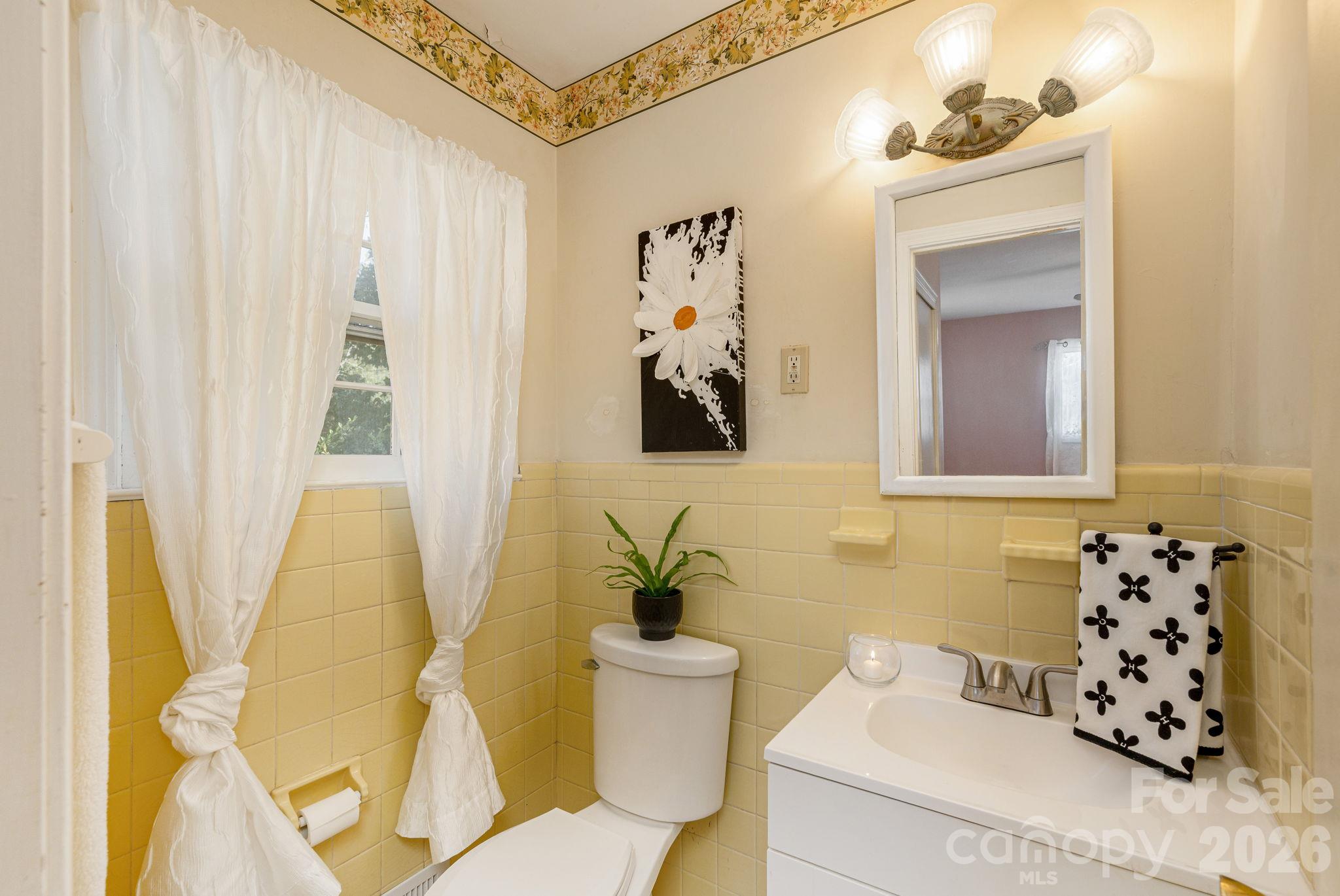Primary bath with shower - 224 Lyndale Road, Hendersonville