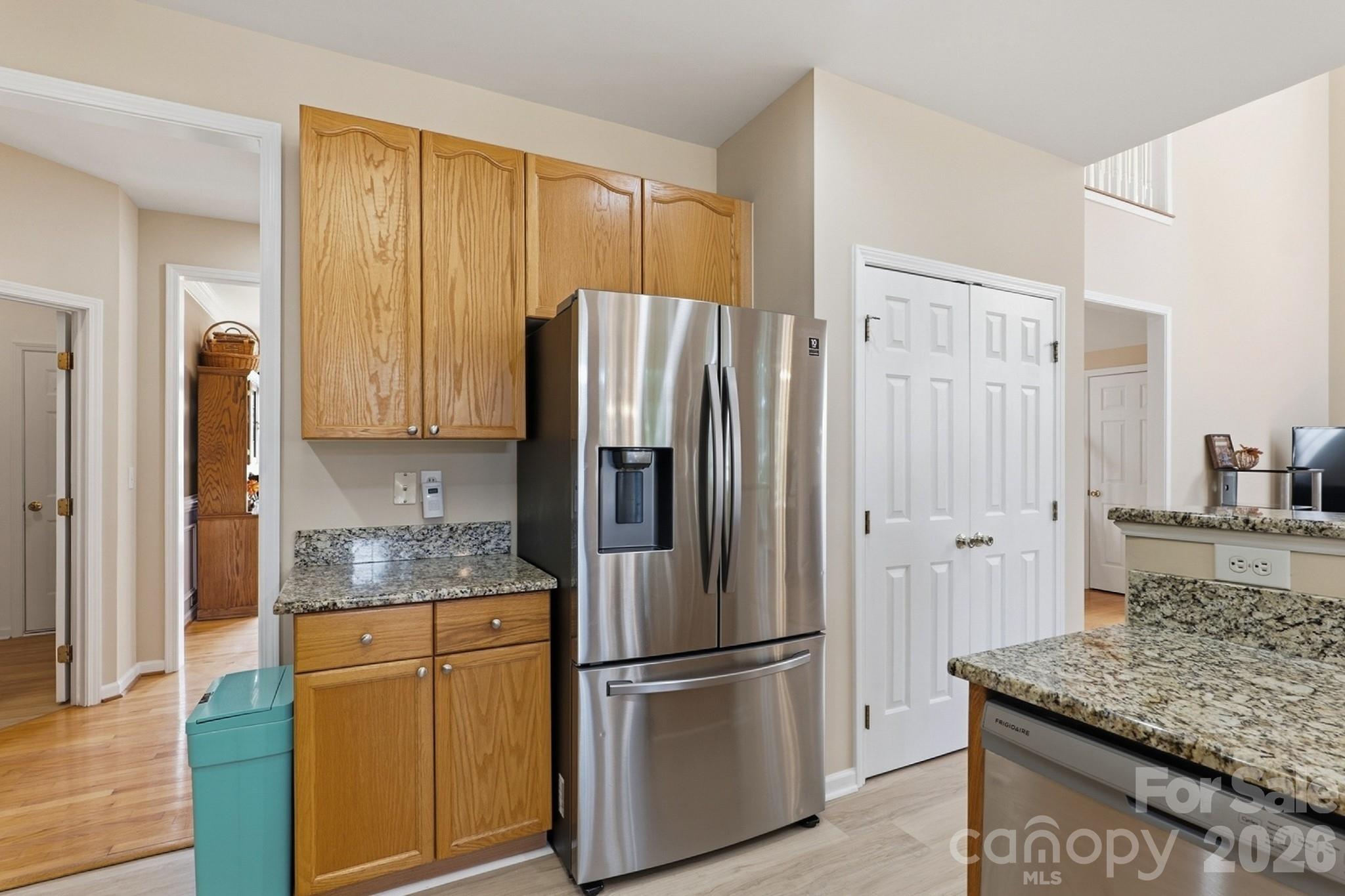 Single Family Residence at 124 Doby Creek Court, Fort Mill, photo 12 of 47