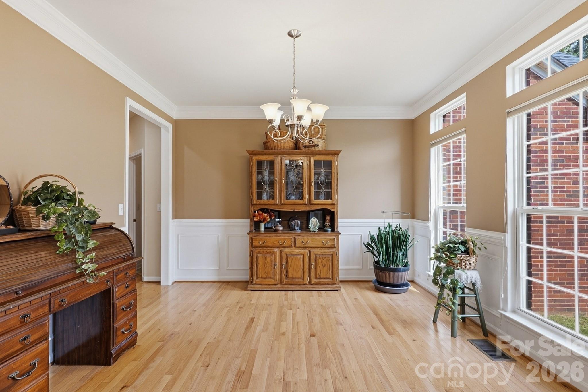 Single Family Residence at 124 Doby Creek Court, Fort Mill, photo 19 of 47