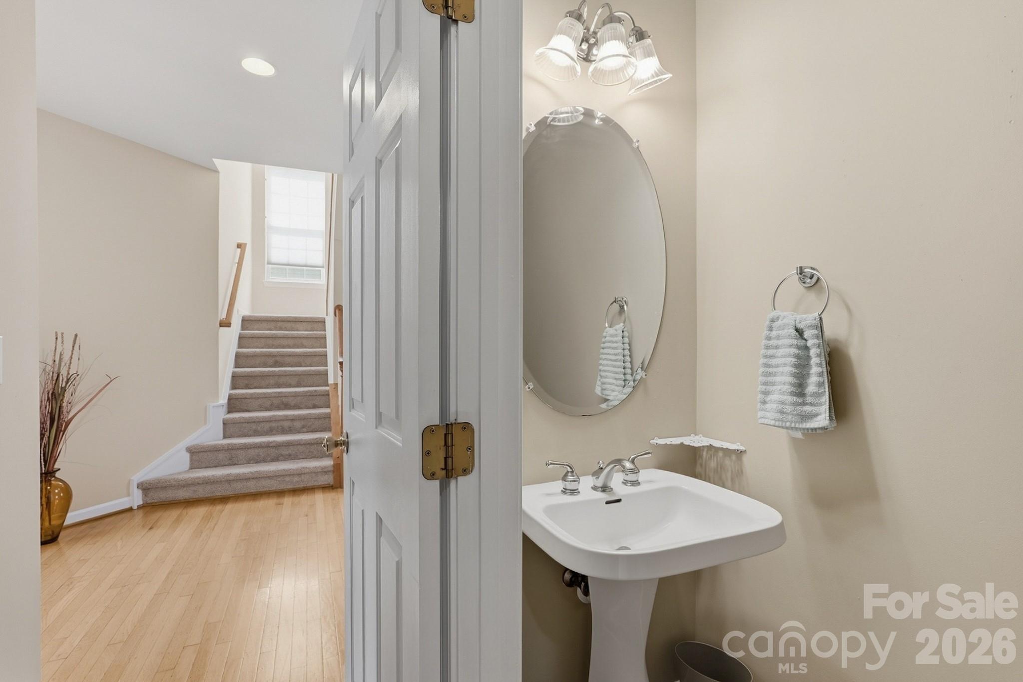 Single Family Residence at 124 Doby Creek Court, Fort Mill, photo 21 of 47