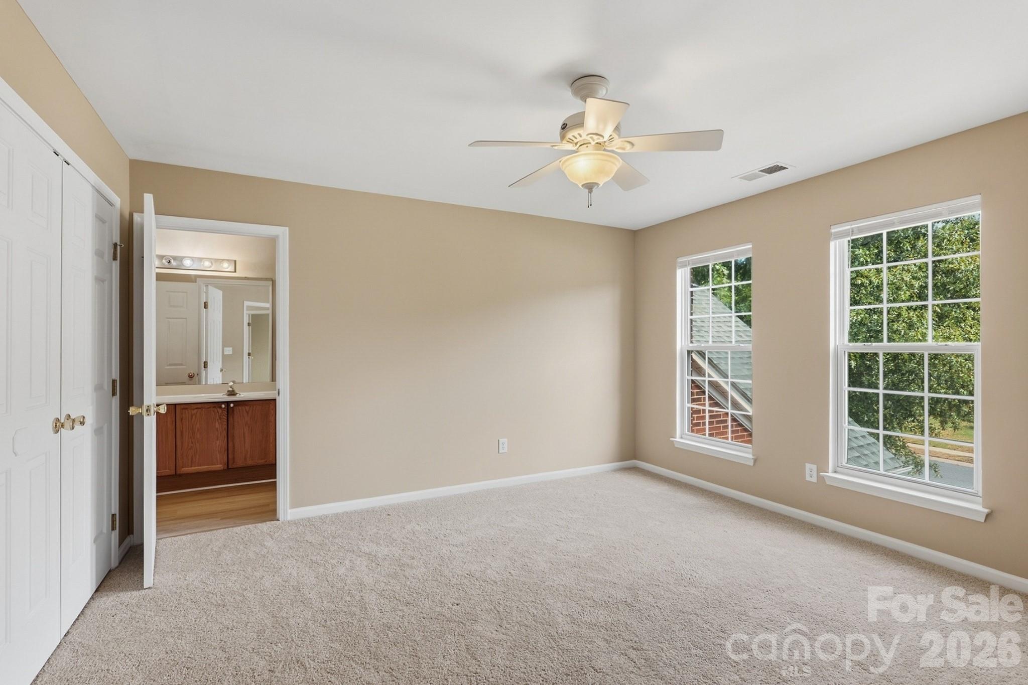 Single Family Residence at 124 Doby Creek Court, Fort Mill, photo 31 of 47