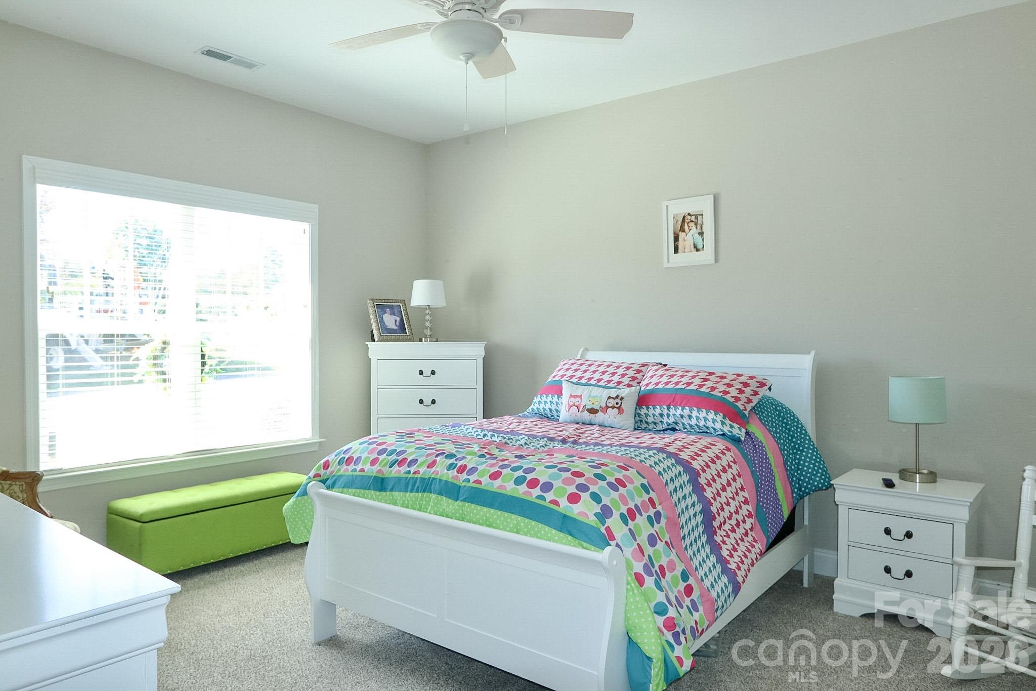Spacious additional bedroom - 101 Parkview Drive, Yadkinville
