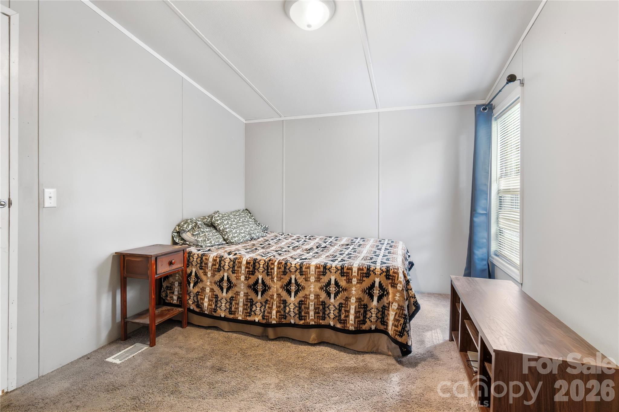 Secondary Bedroom - 15810 Silver Road, Oakboro