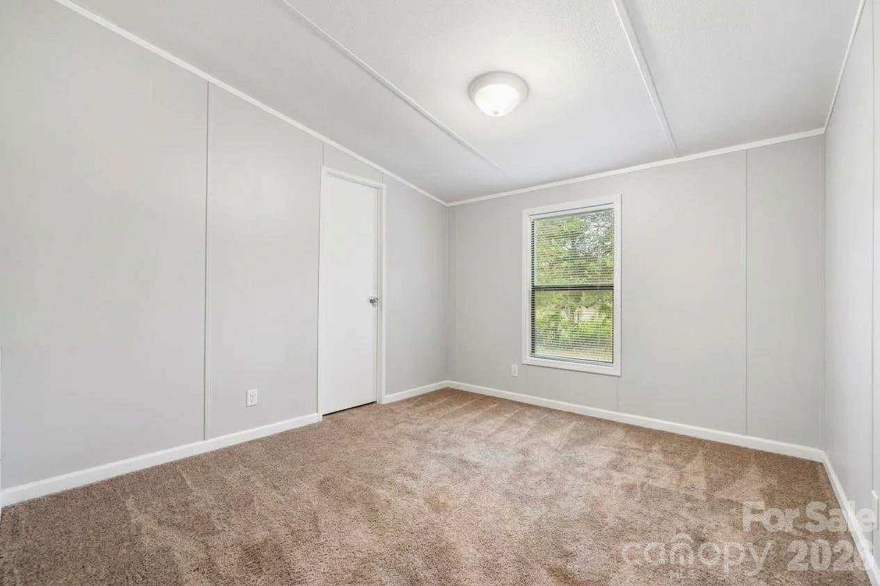 Another Secondary - 15810 Silver Road, Oakboro