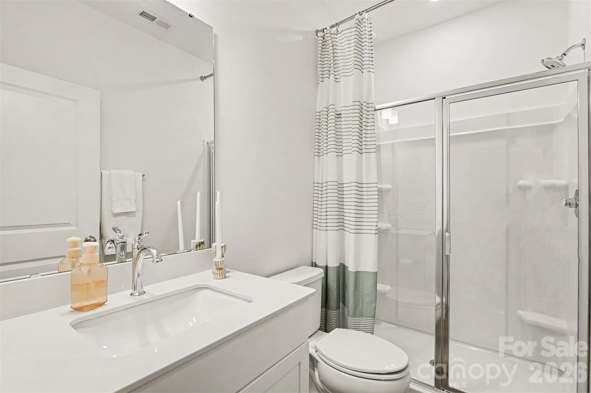 Townhouse at 14038 Felix Lane, Charlotte, photo 24 of 33
