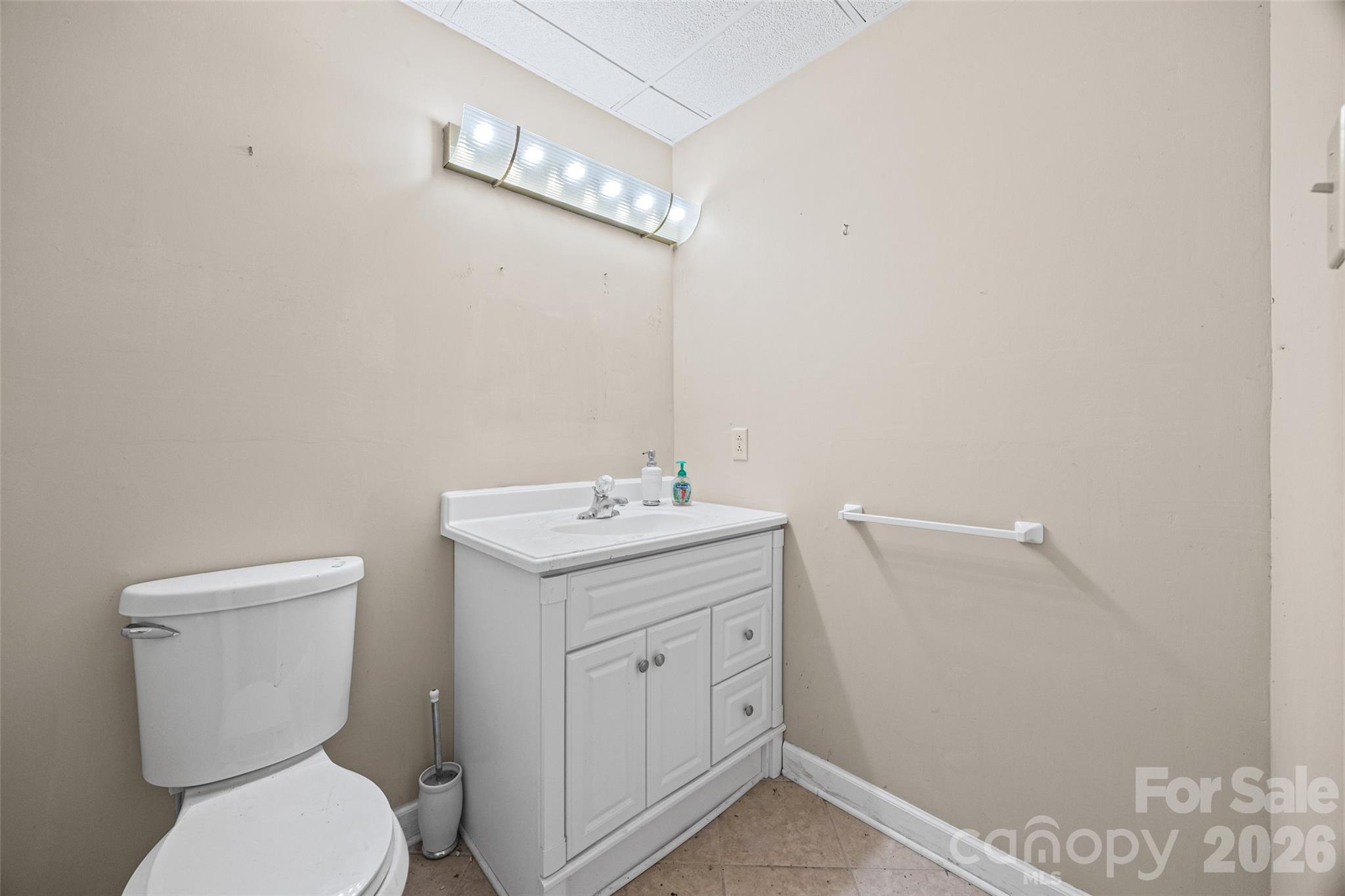 Single Family Residence at 1465 Friar Road, Rock Hill, photo 27 of 28
