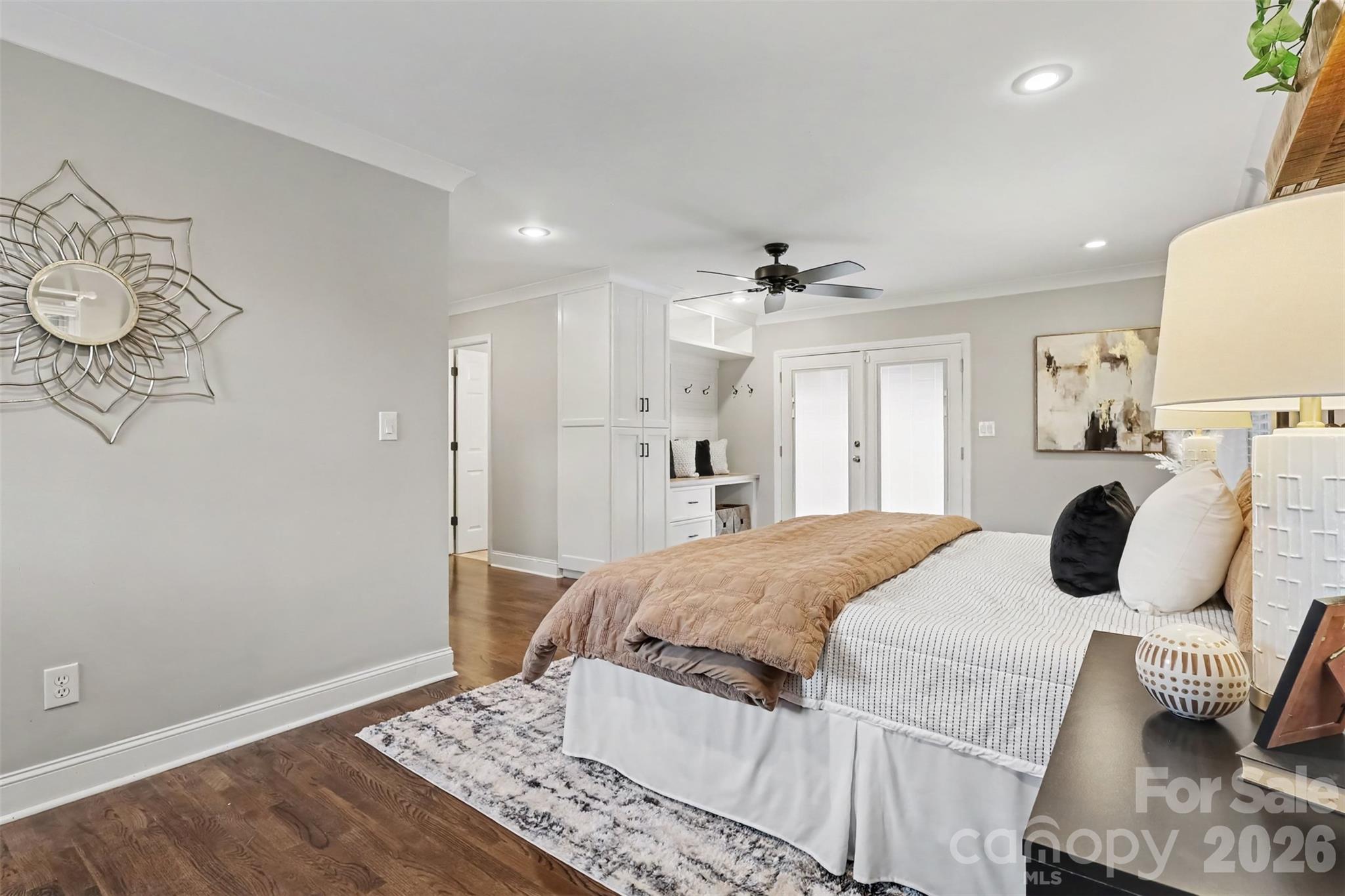 Single Family Residence at 21334 Sandy Cove Road, Cornelius, photo 16 of 36