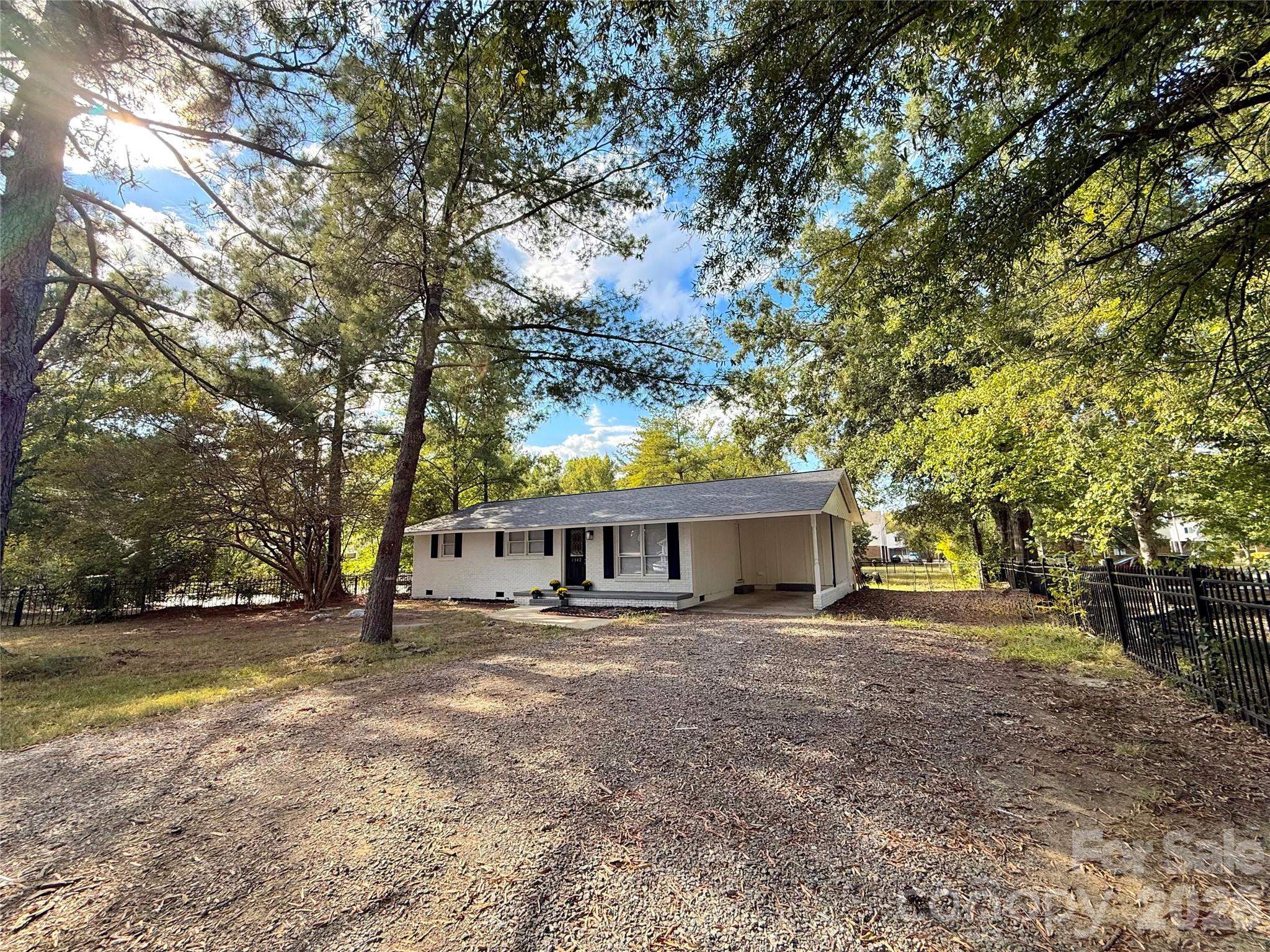 Single Family Residence at 1342 McCullough Street, Rock Hill, photo 2 of 20