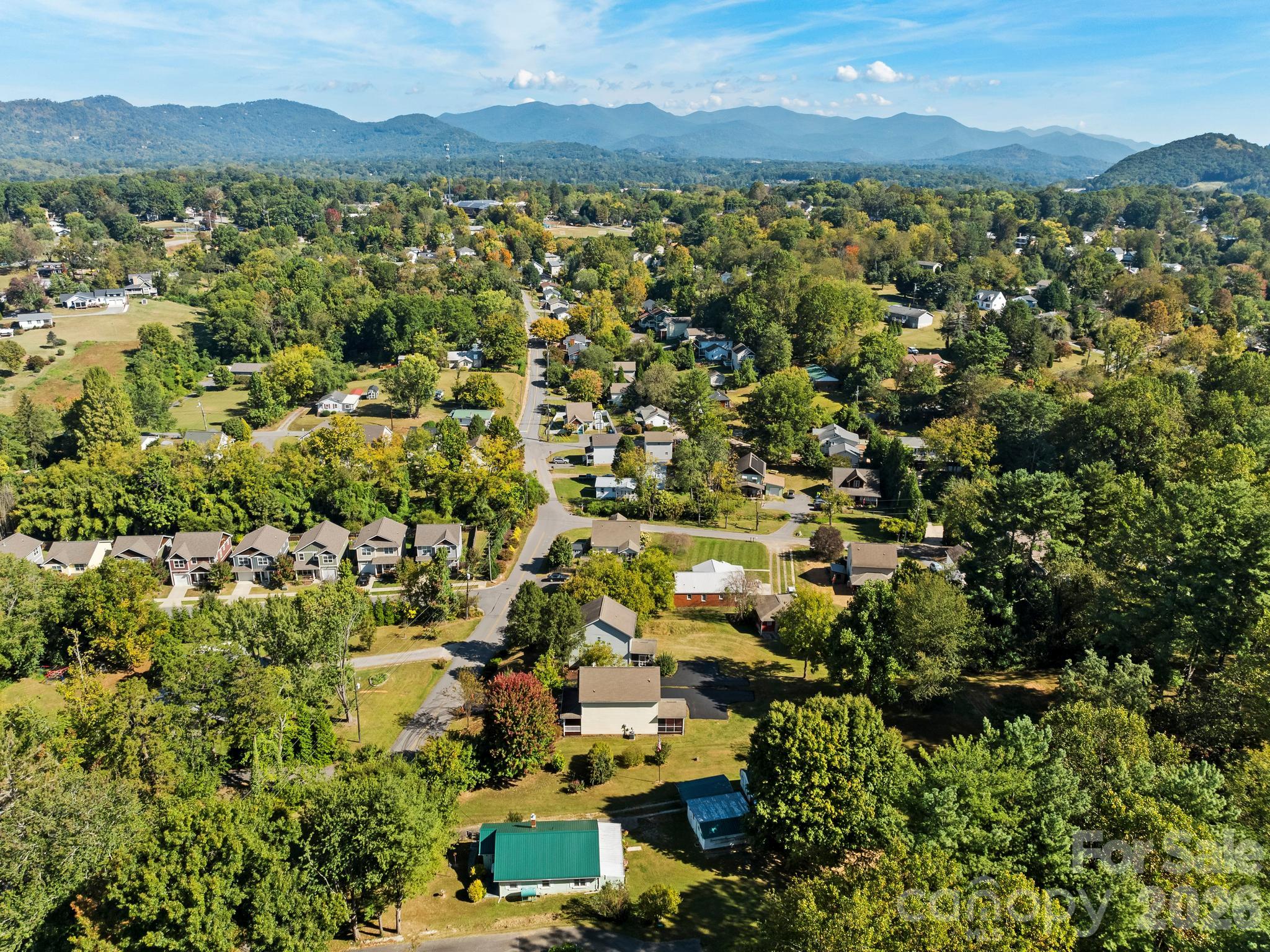 Single Family Residence at 81 Crayton Road, Asheville, photo 37 of 41