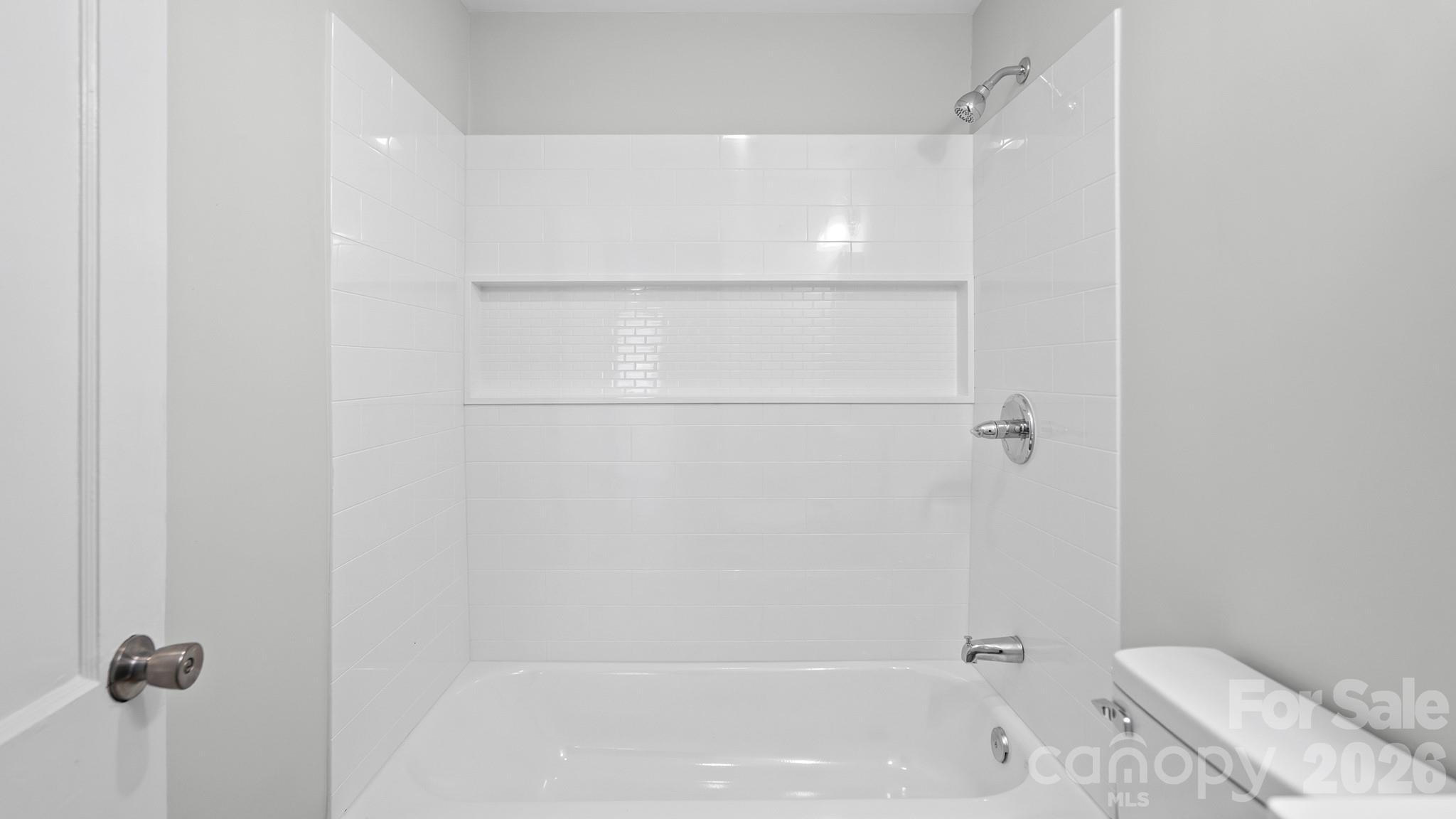 Single Family Residence at 1409 Essex Street, Gastonia, photo 7 of 29