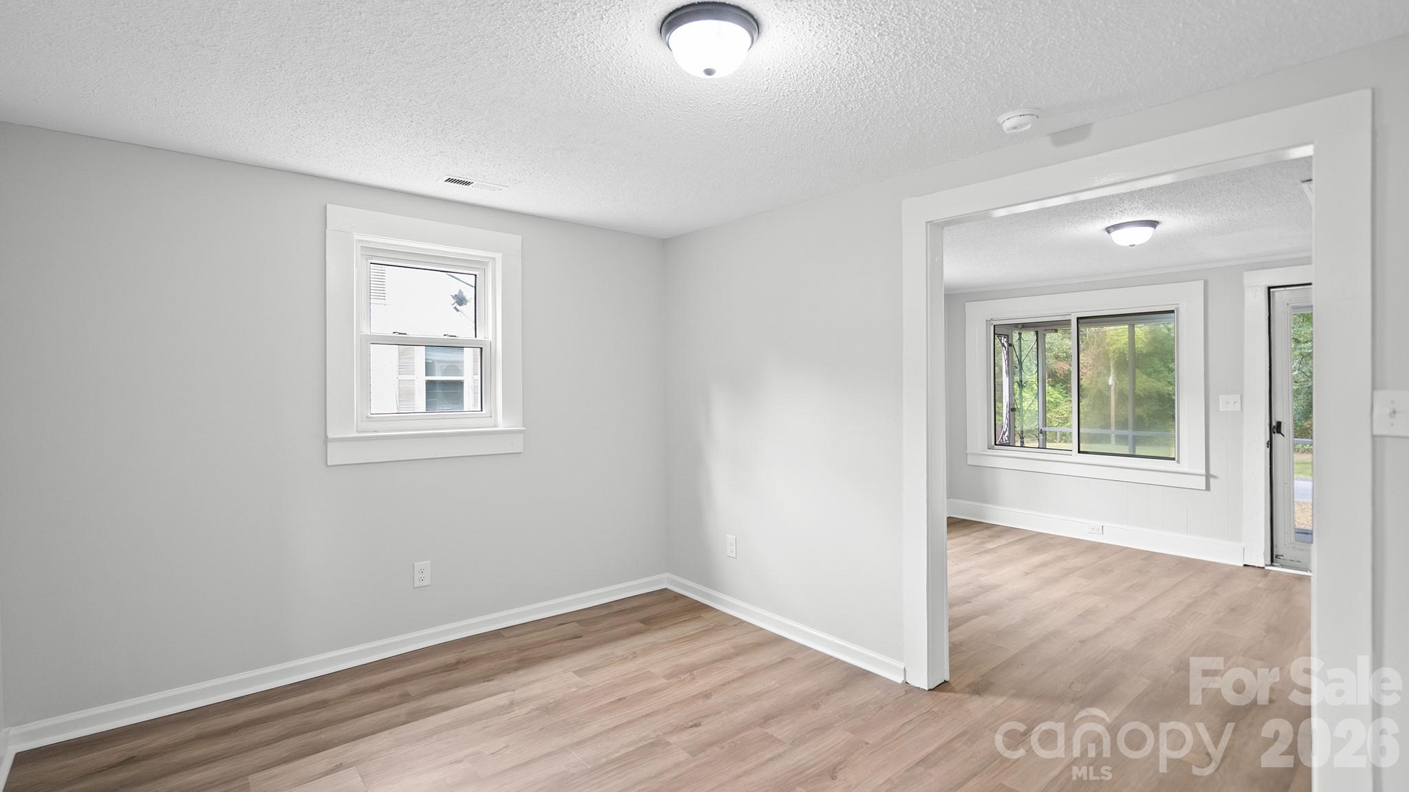 Single Family Residence at 1409 Essex Street, Gastonia, photo 11 of 29