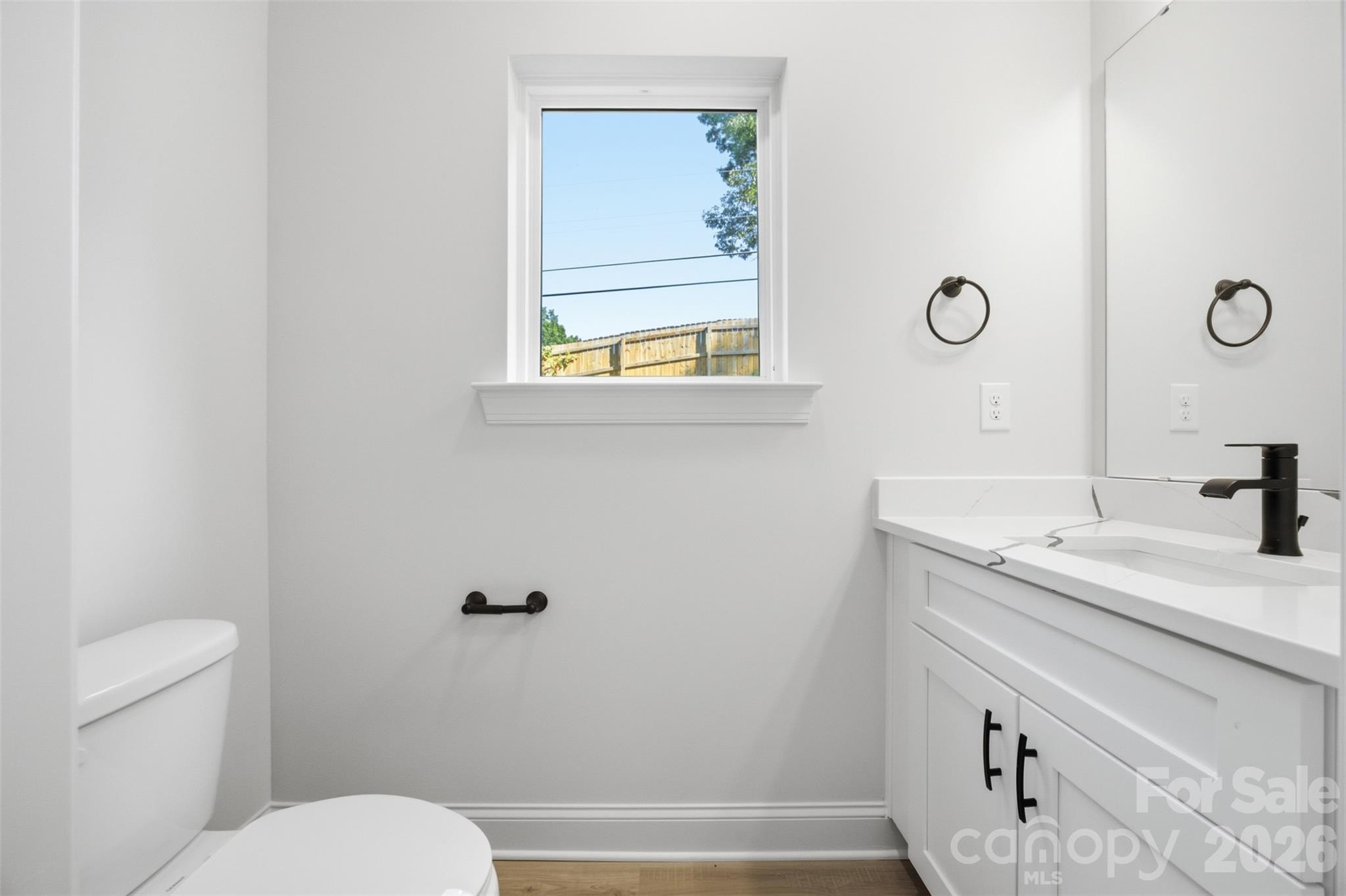 Townhouse at 603 Coulwood Drive, Charlotte, photo 13 of 48