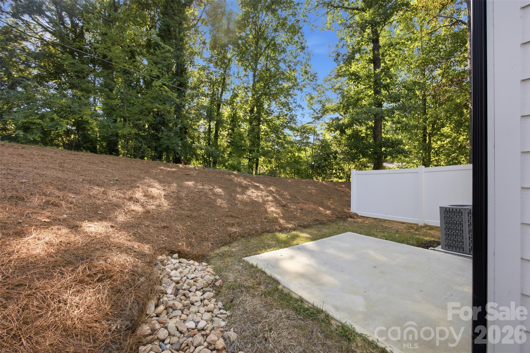 Townhouse at 603 Coulwood Drive, Charlotte, photo 34 of 48