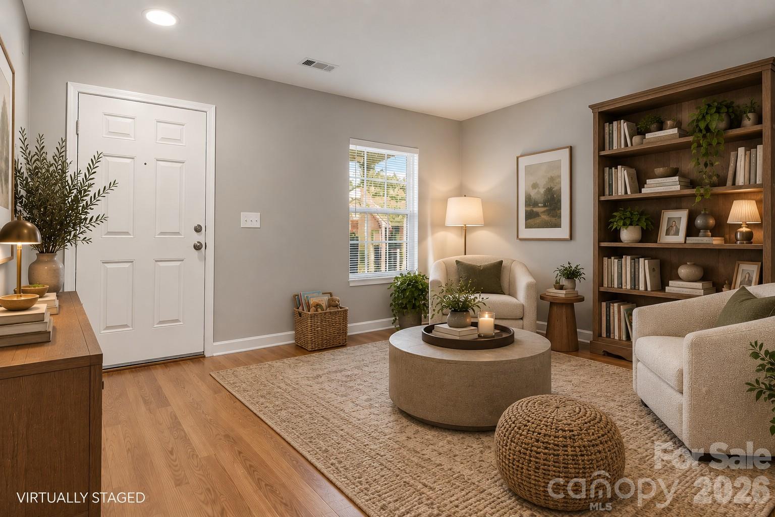 Single Family Residence at 6215 Woodland Commons Drive, Charlotte, photo 3 of 24