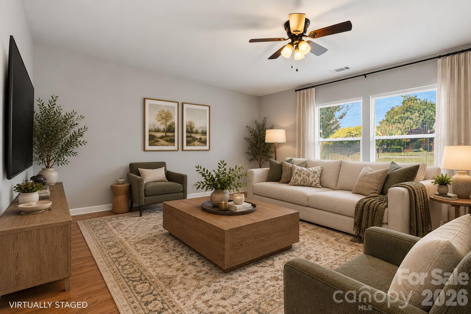 Single Family Residence at 6215 Woodland Commons Drive, Charlotte, photo 5 of 24
