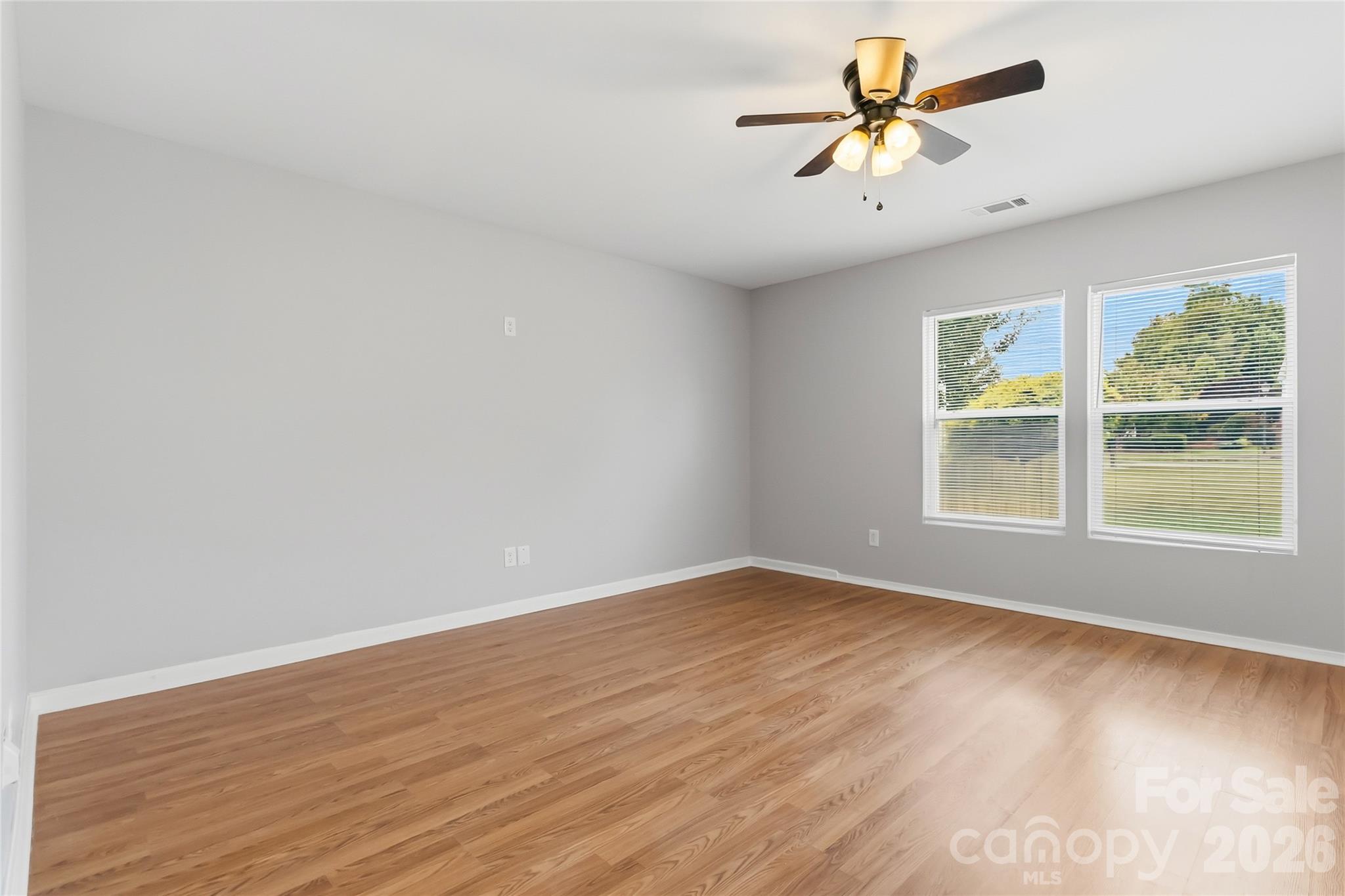 Single Family Residence at 6215 Woodland Commons Drive, Charlotte, photo 6 of 24