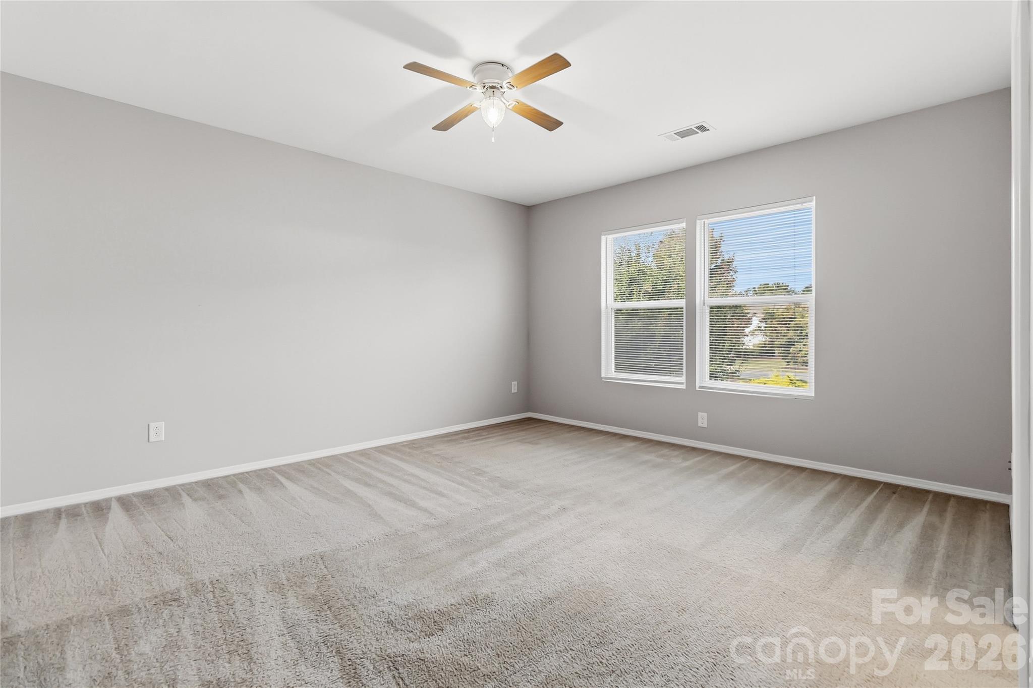 Single Family Residence at 6215 Woodland Commons Drive, Charlotte, photo 14 of 24