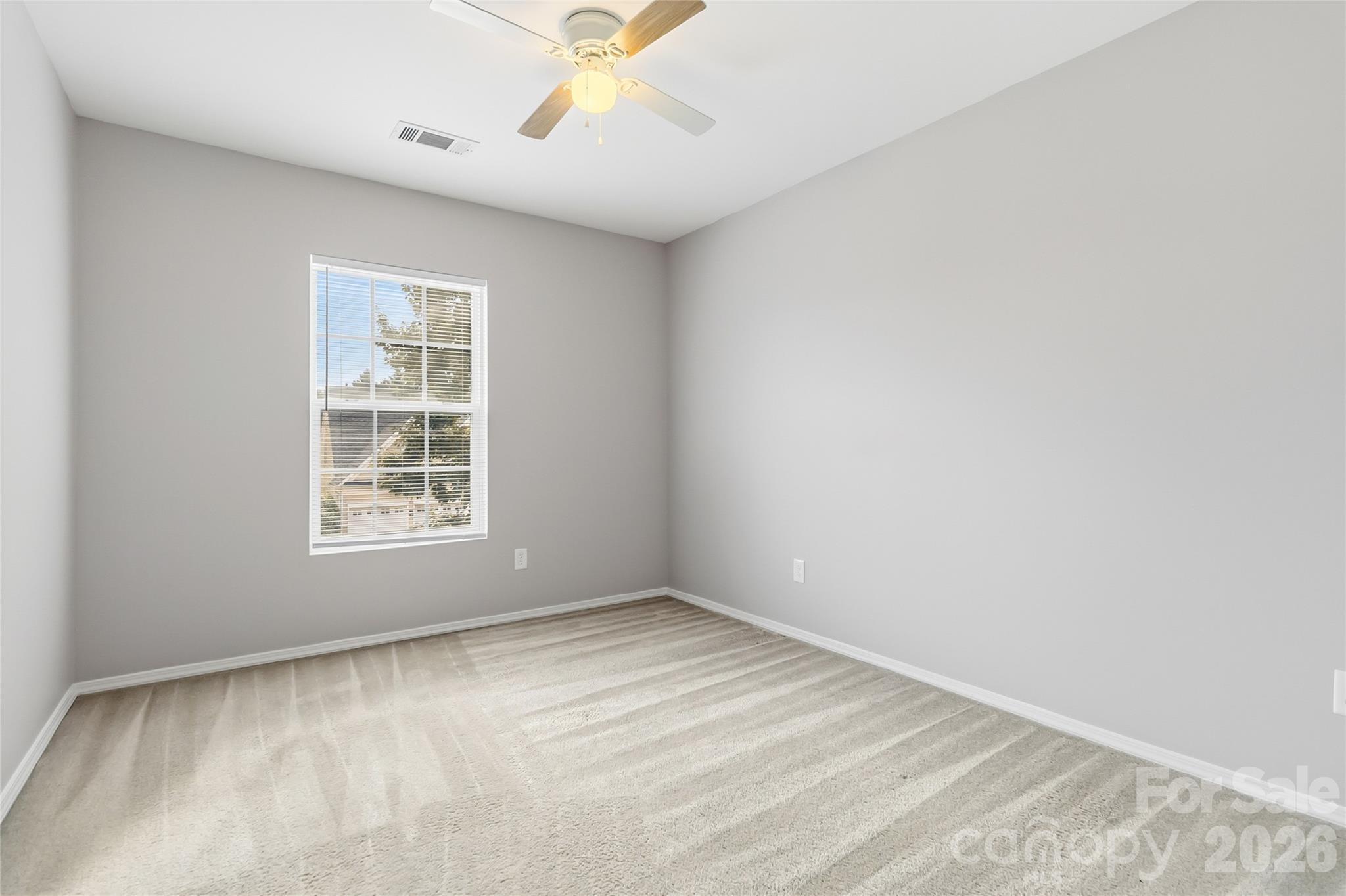 Single Family Residence at 6215 Woodland Commons Drive, Charlotte, photo 17 of 24
