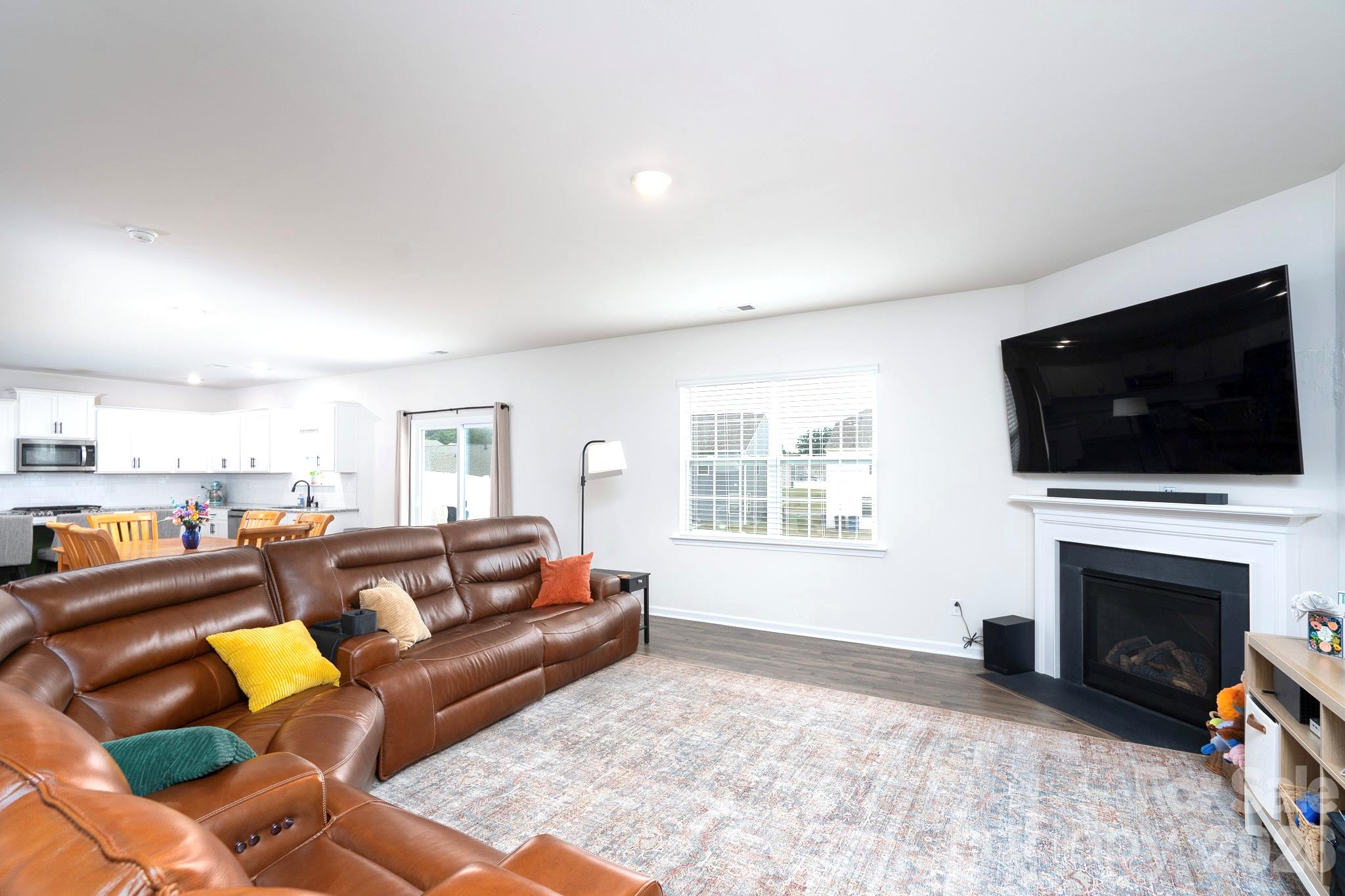 Single Family Residence at 121 Giant Oak Avenue, Statesville, photo 10 of 28